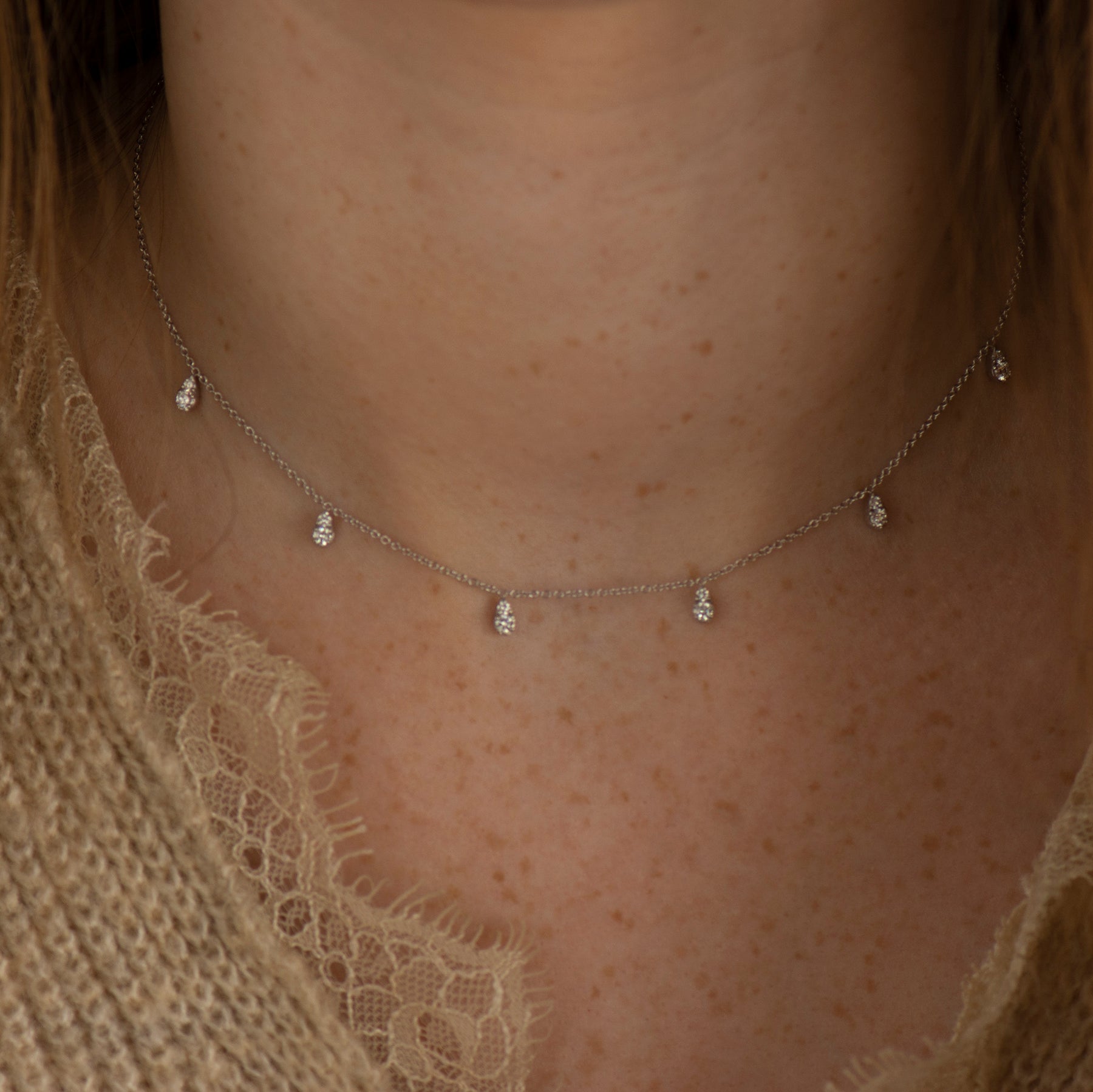 Teardrop Diamonds Choker