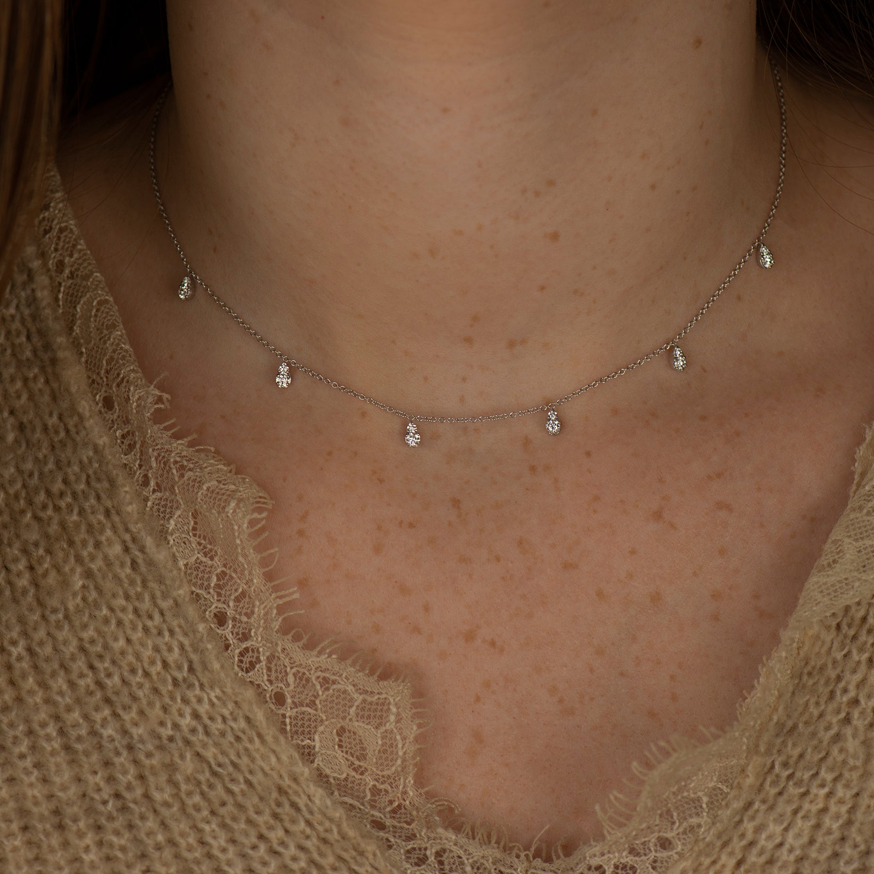 Teardrop Diamonds Choker
