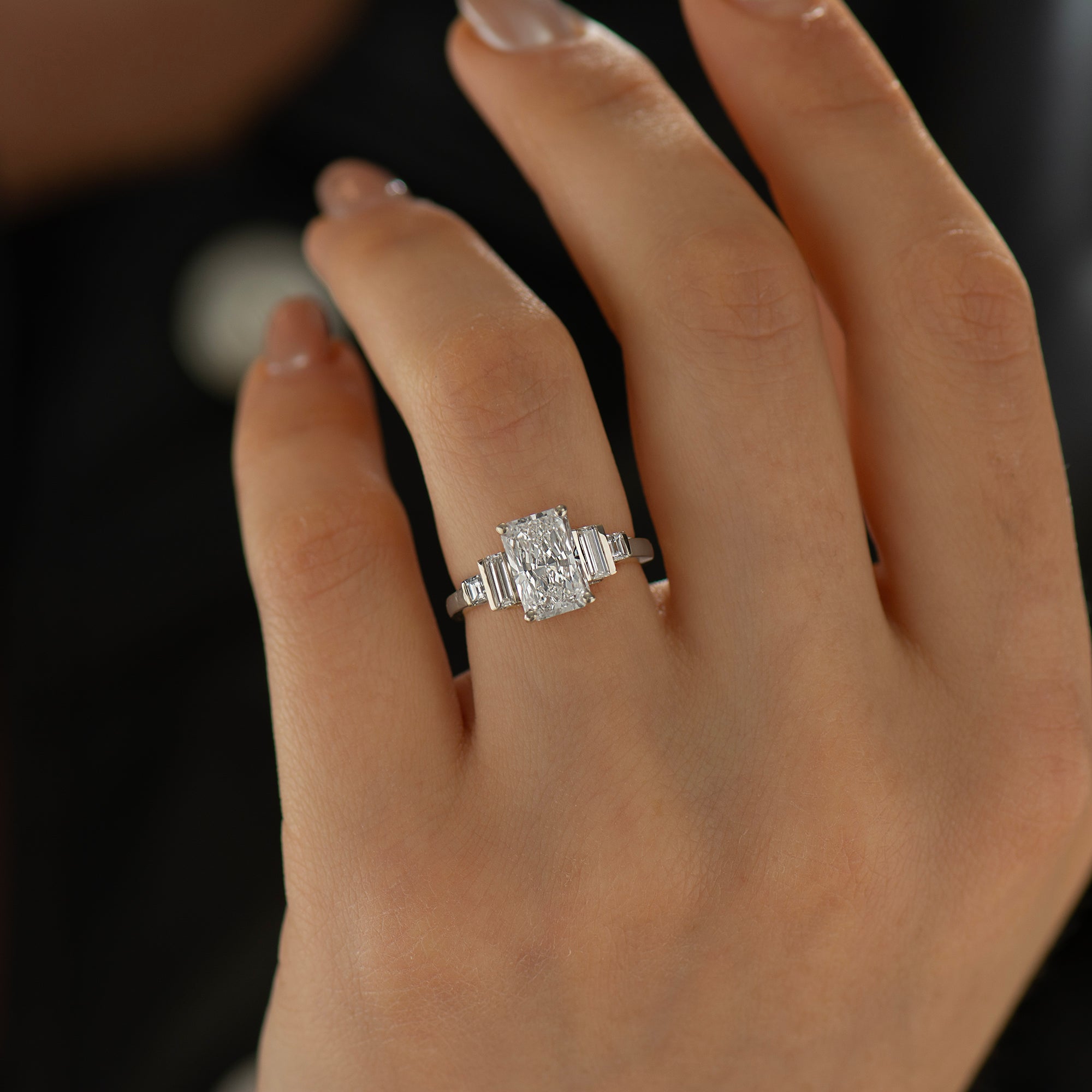 Are Deco Radiant Ring