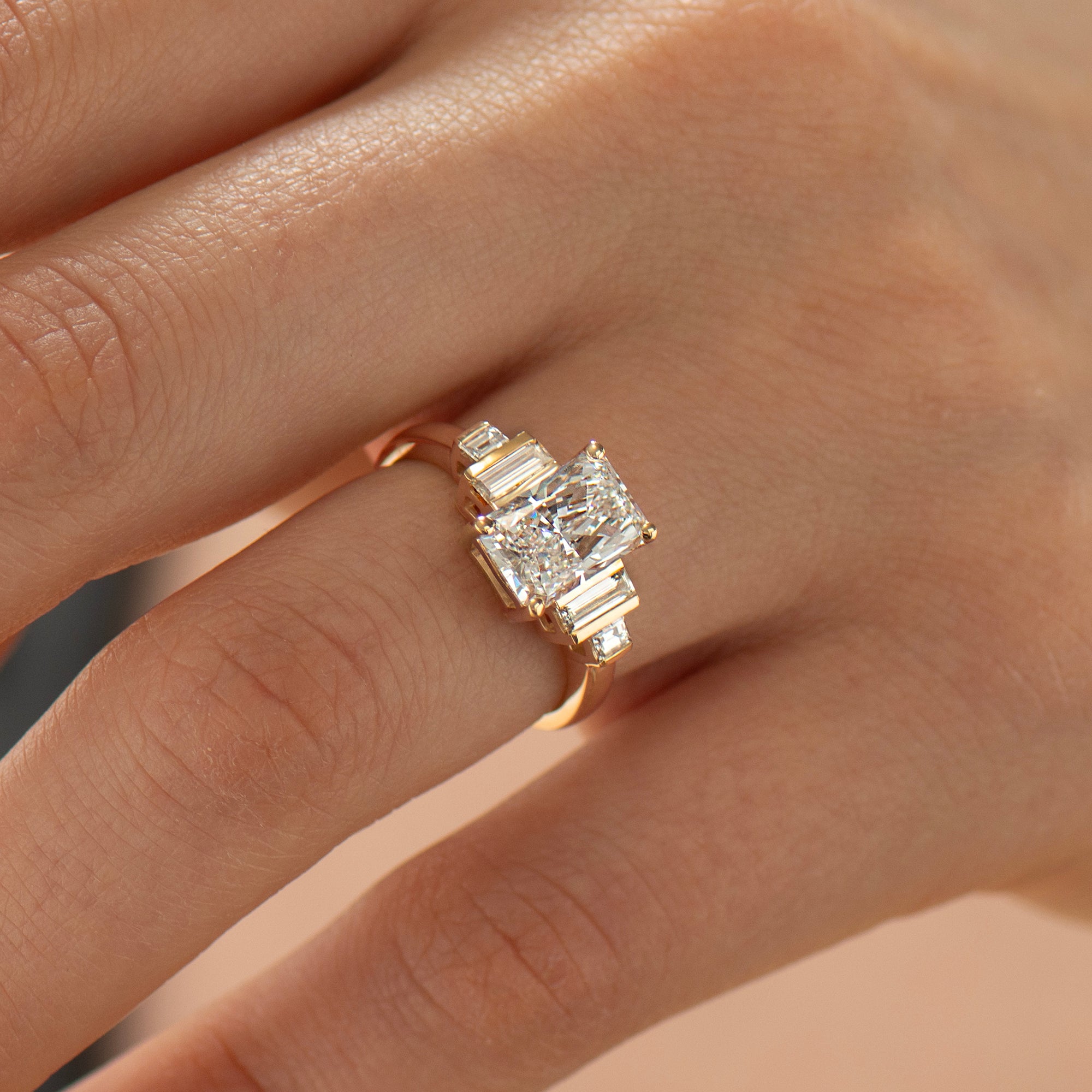 Are Deco Radiant Ring