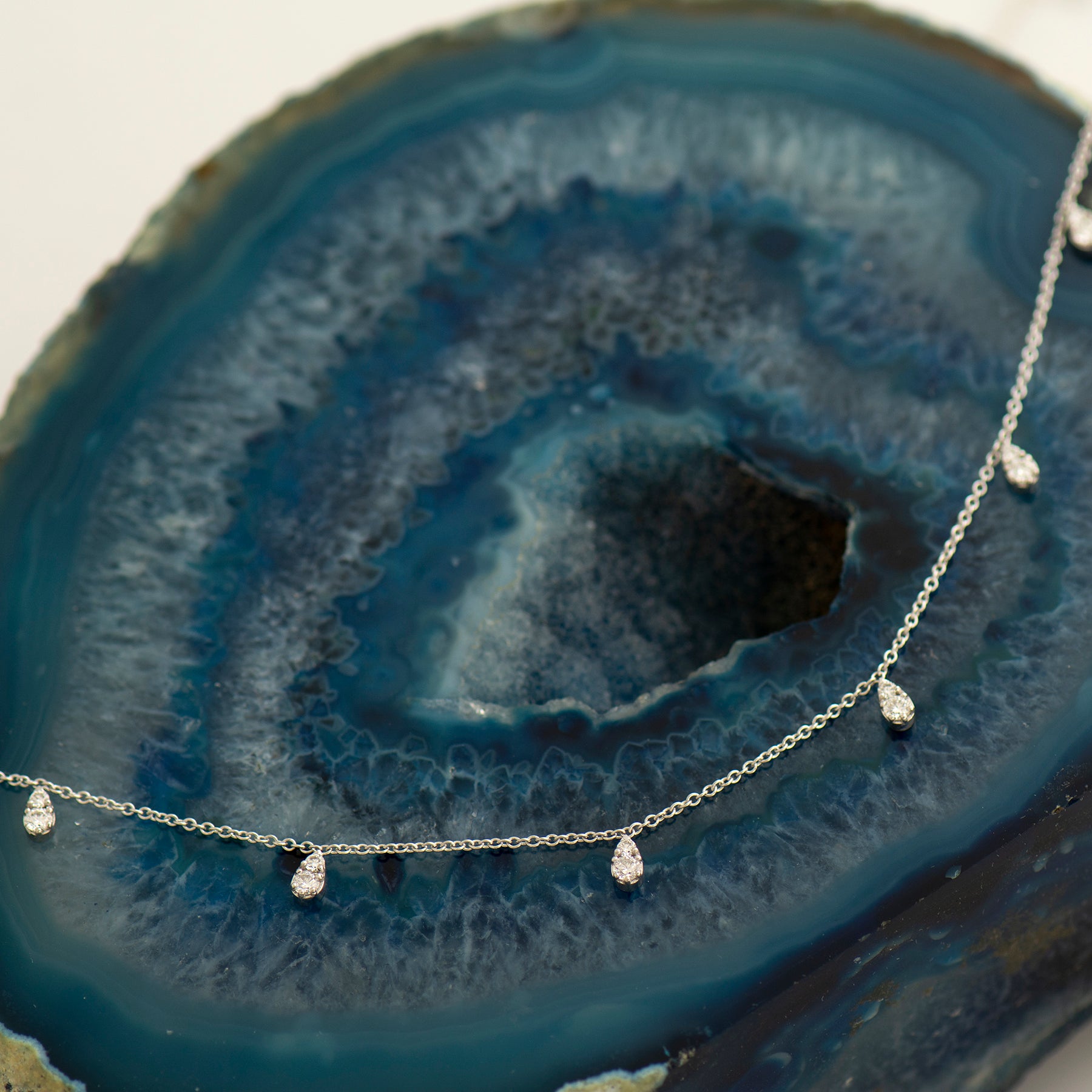 Teardrop Diamonds Choker