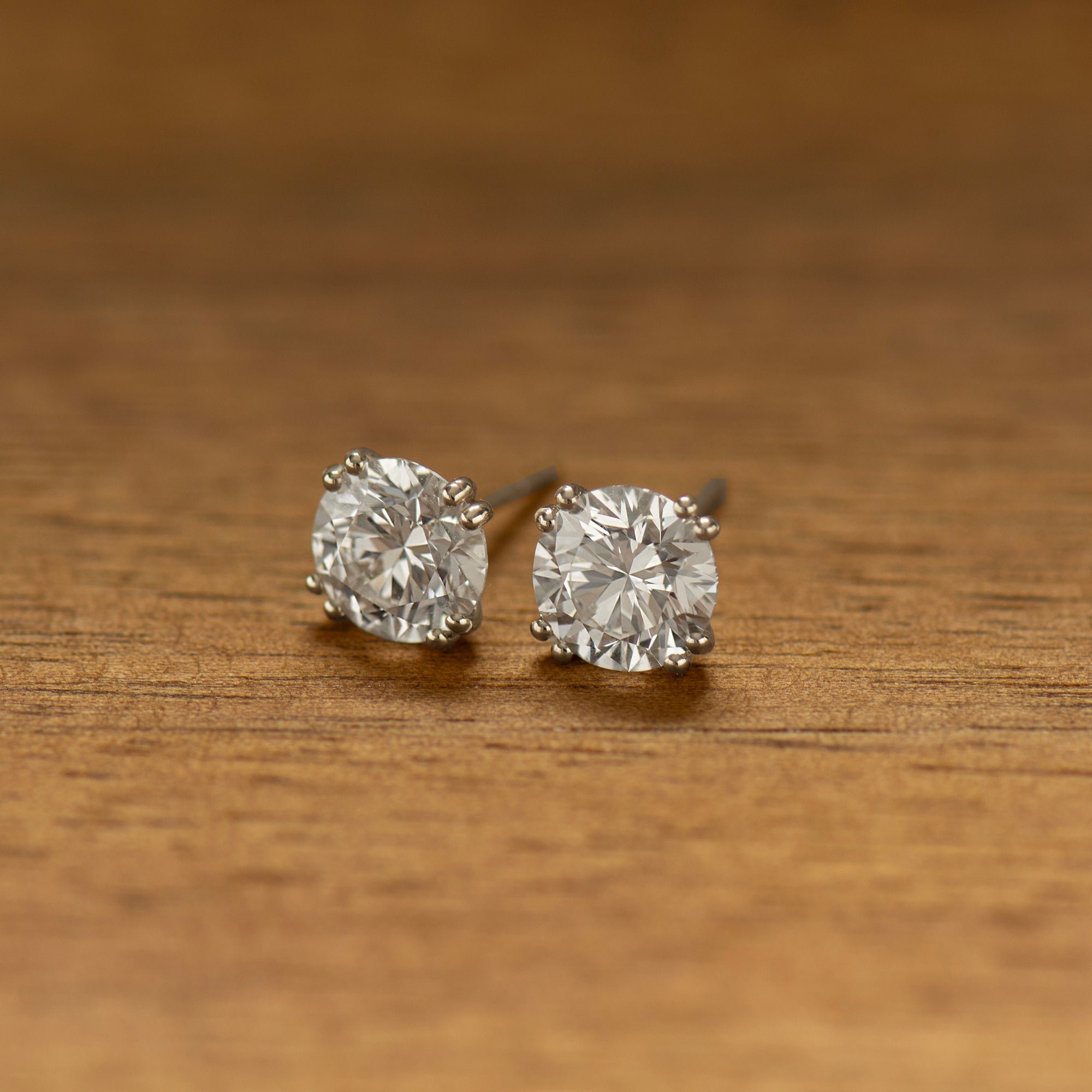 Double Prong Lab Diamond Studs