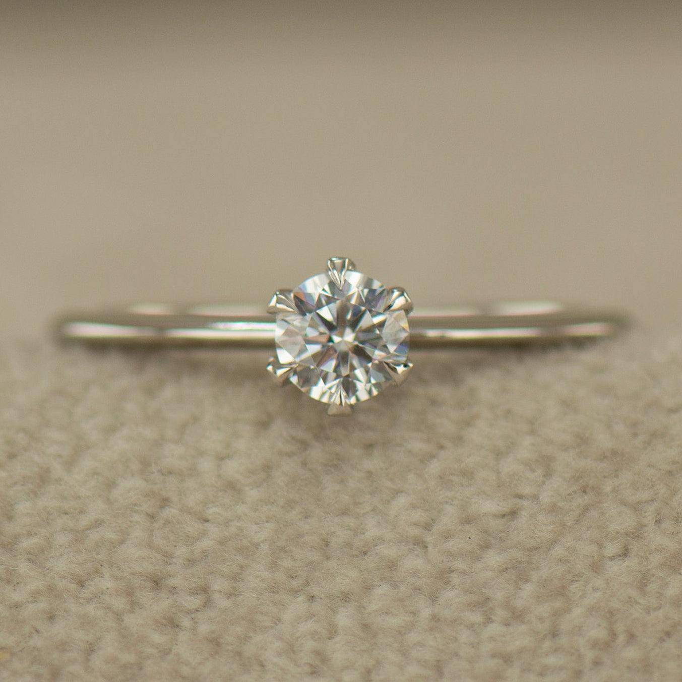 Dainty Classy Engagement Ring