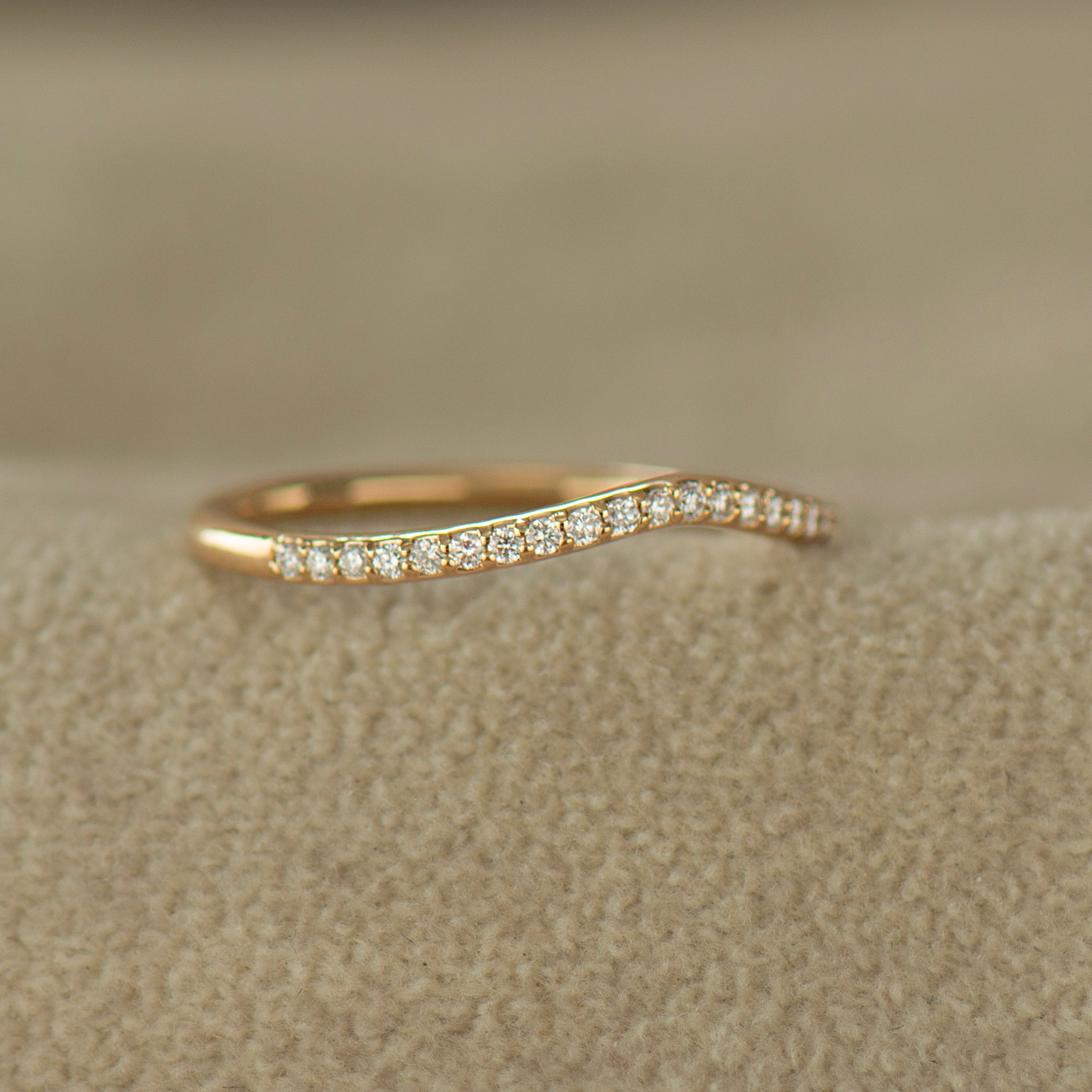 Matching Curved Diamonds Ring