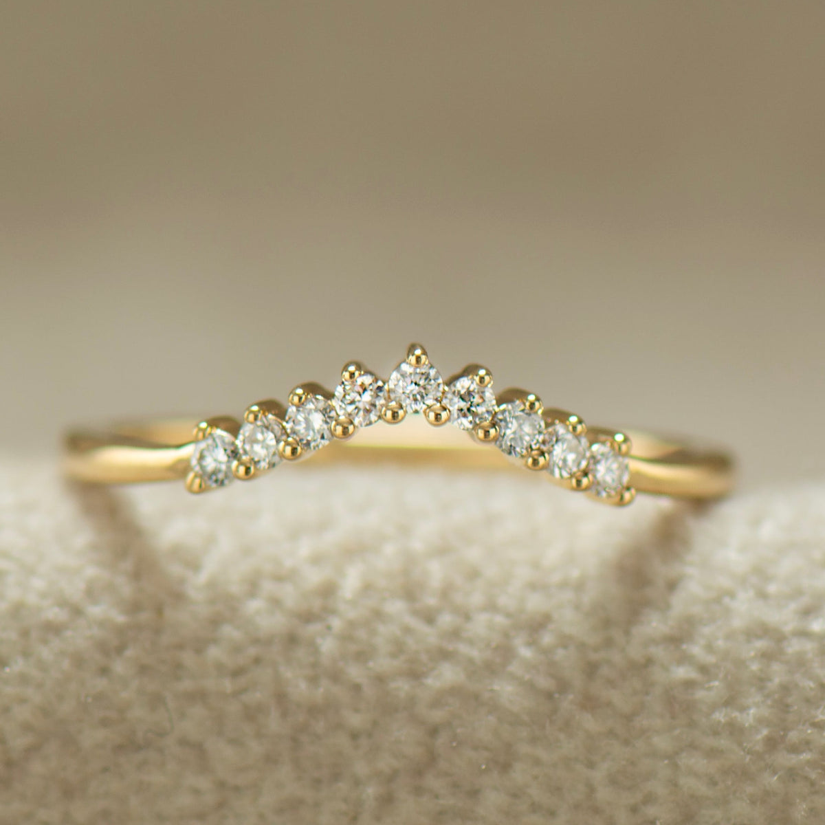 Curved Nine Diamonds Matching Ring