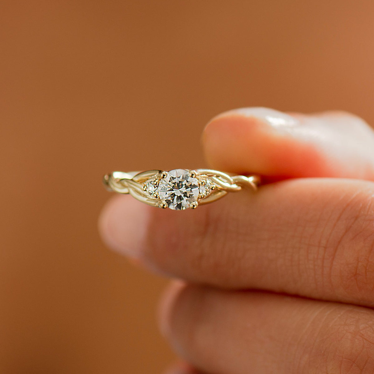 Solitaire Celtic Braided Engagement Ring | Engagement Ring | Nir Oliva