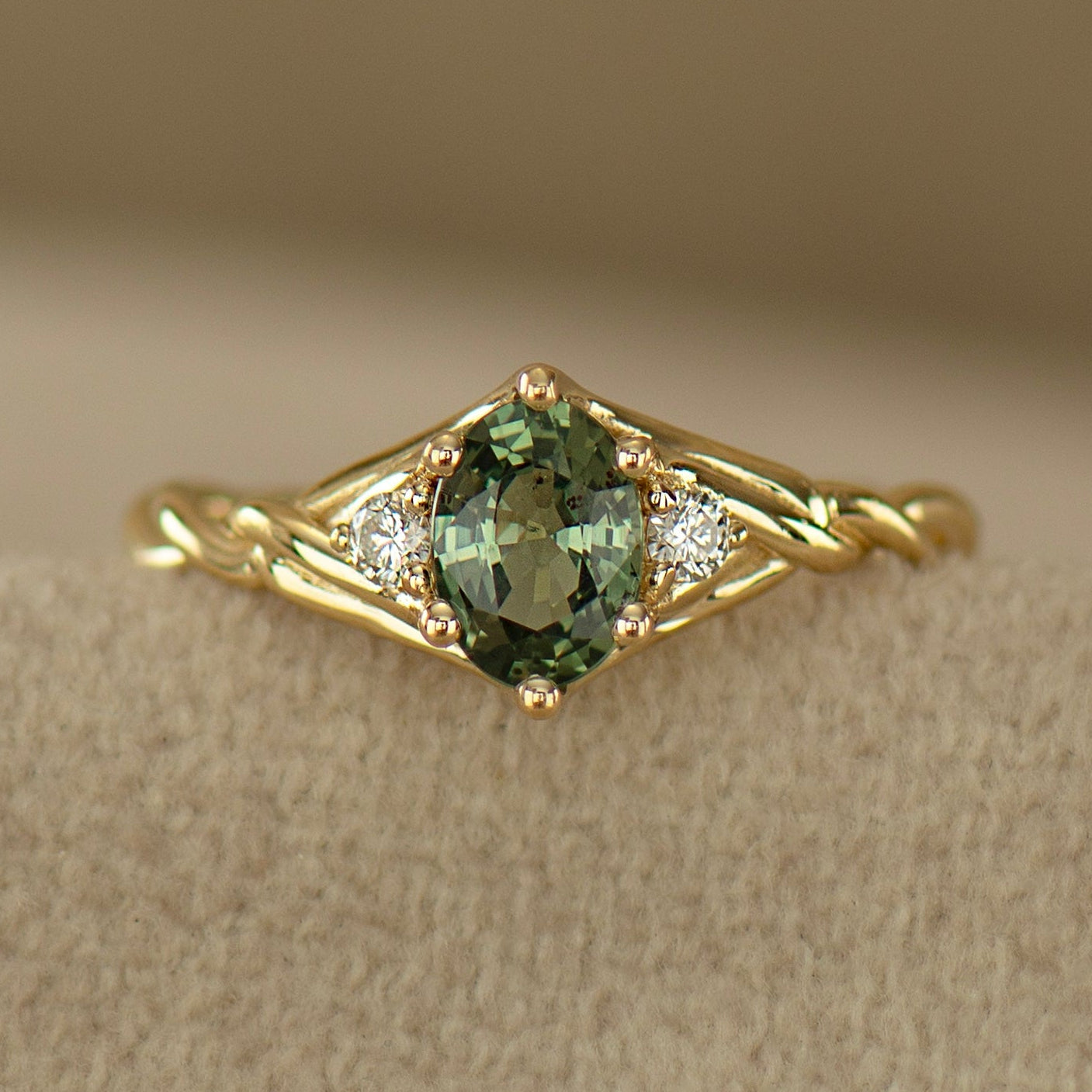 Celtic Knot Green Sapphire Ring - Oval