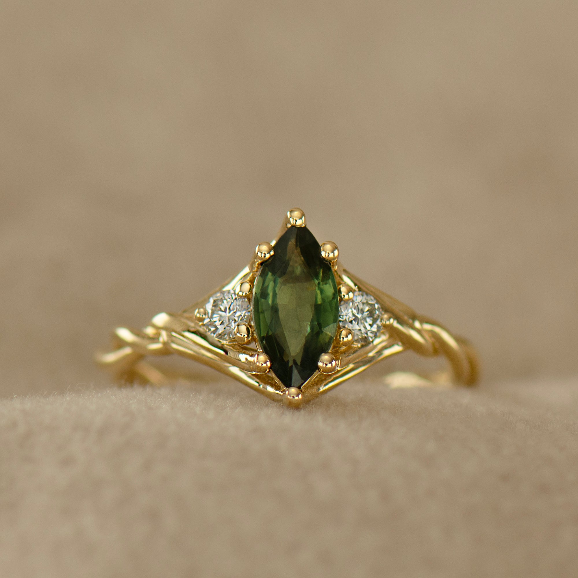Celtic Knot Green Sapphire Ring - Marquise
