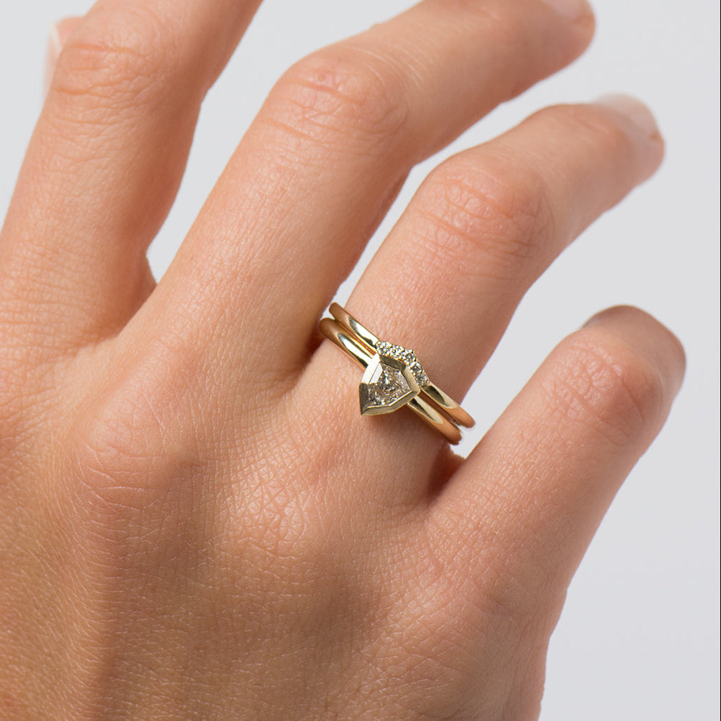 Shield Diamond Ring Set