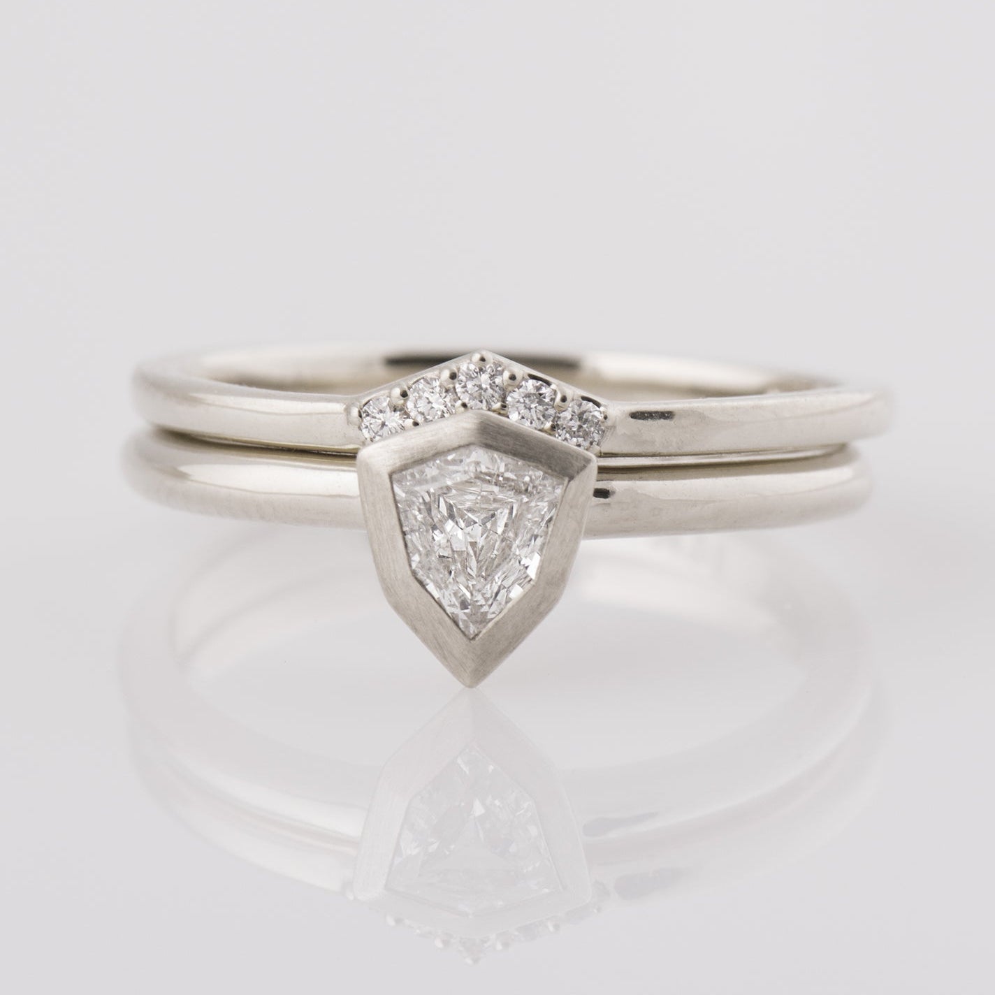 Shield Diamond Ring Set