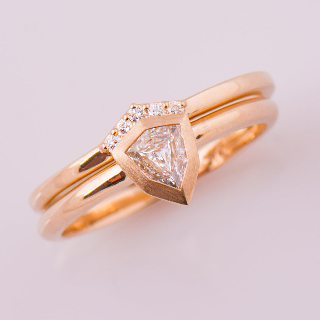 Shield Diamond Ring Set