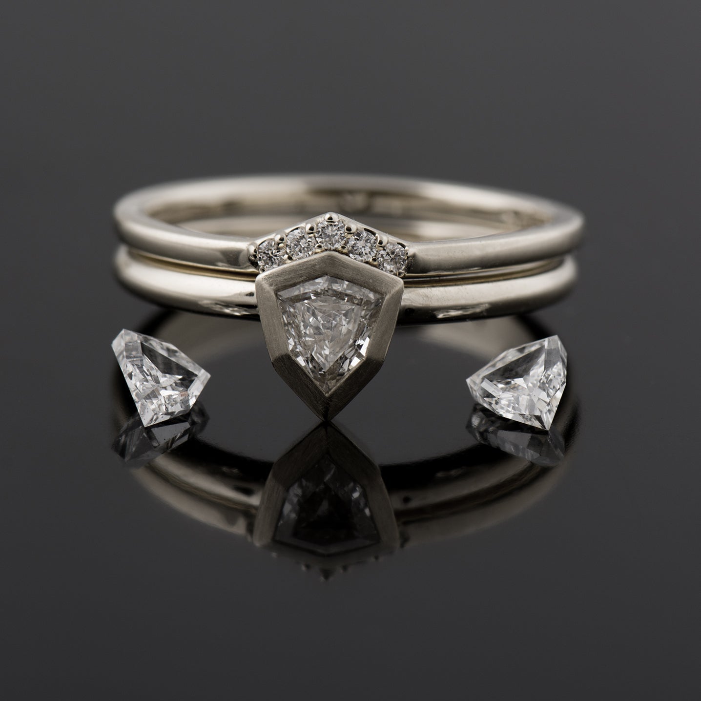 Shield Diamond Ring Set