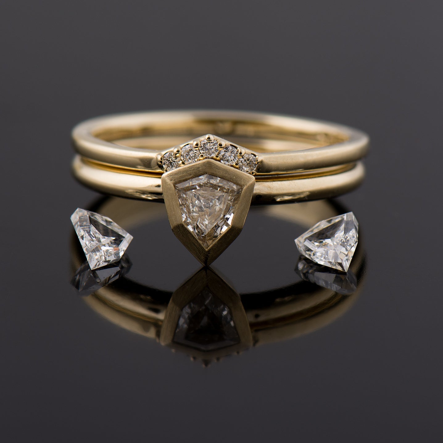 Shield Diamond Ring Set