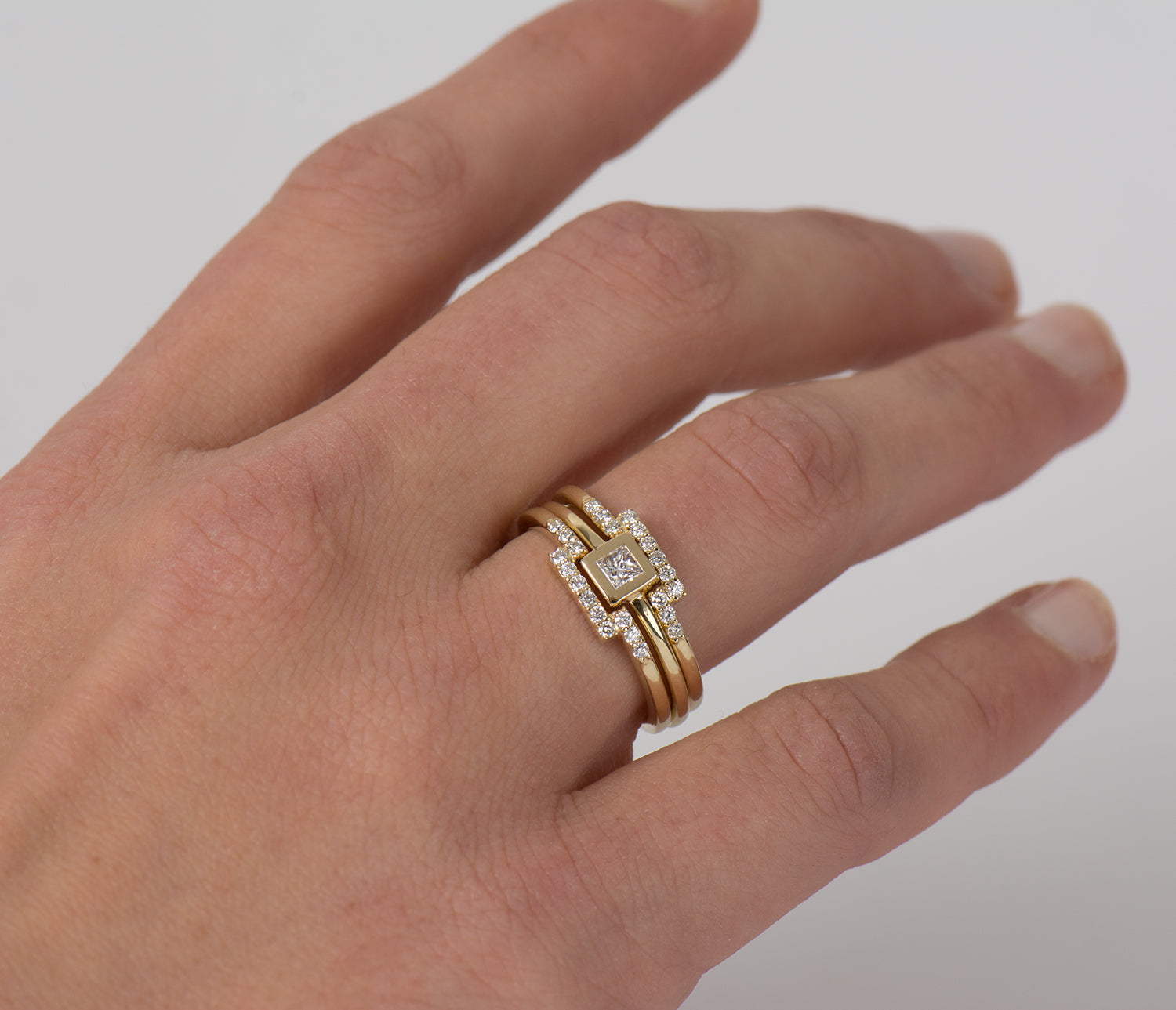 0.14 Carat Flat Squared Bezel Diamond Ring - 14K Yellow Gold