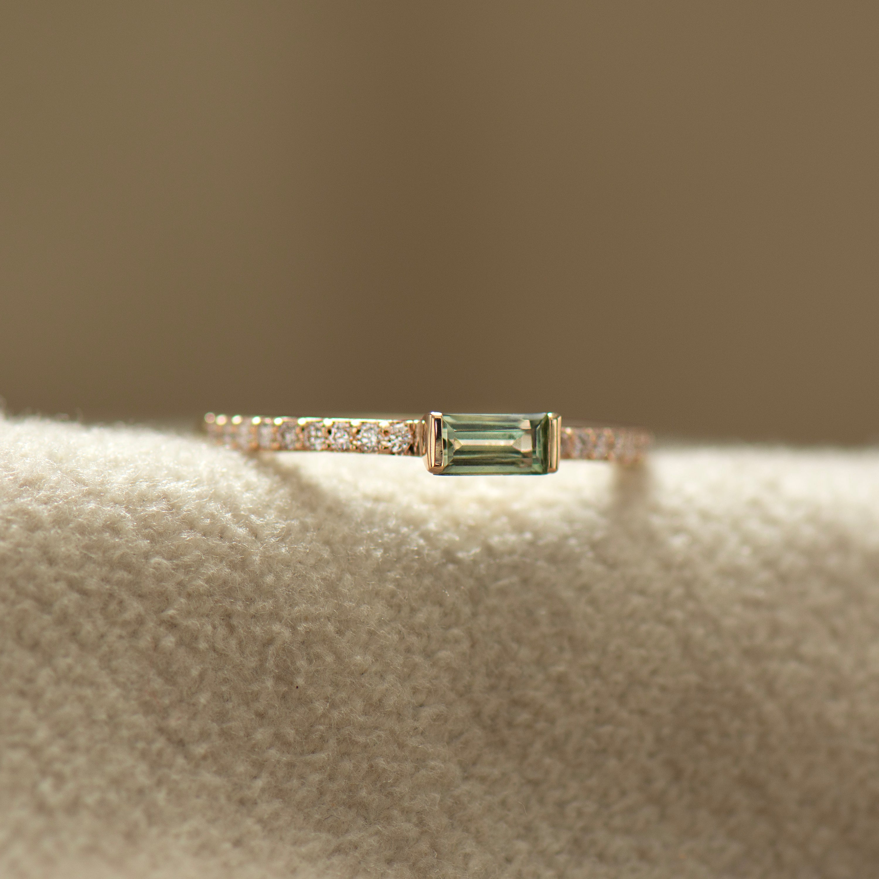 Half Bezel, Baguette Green Sapphire Ring