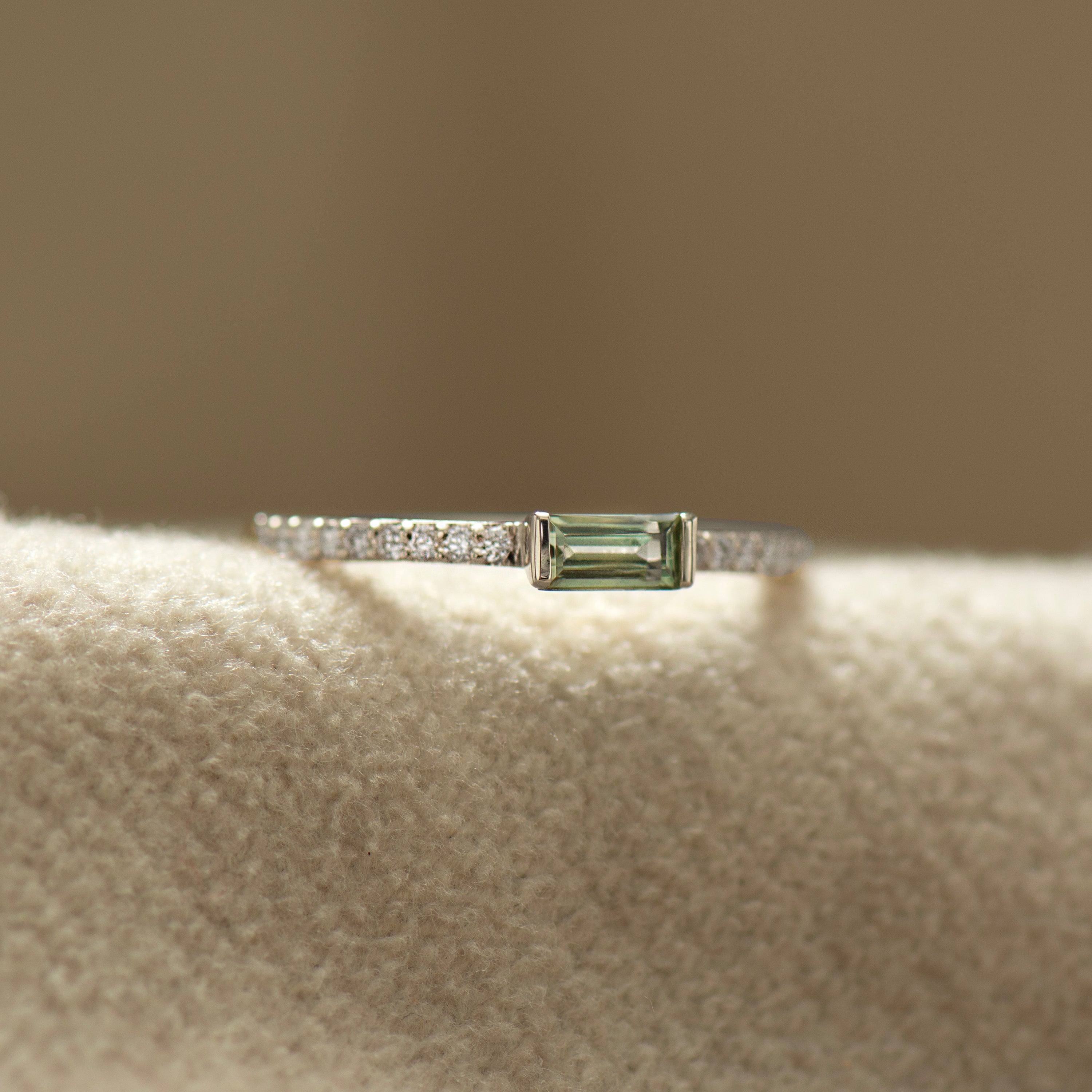 Half Bezel, Baguette Green Sapphire Ring