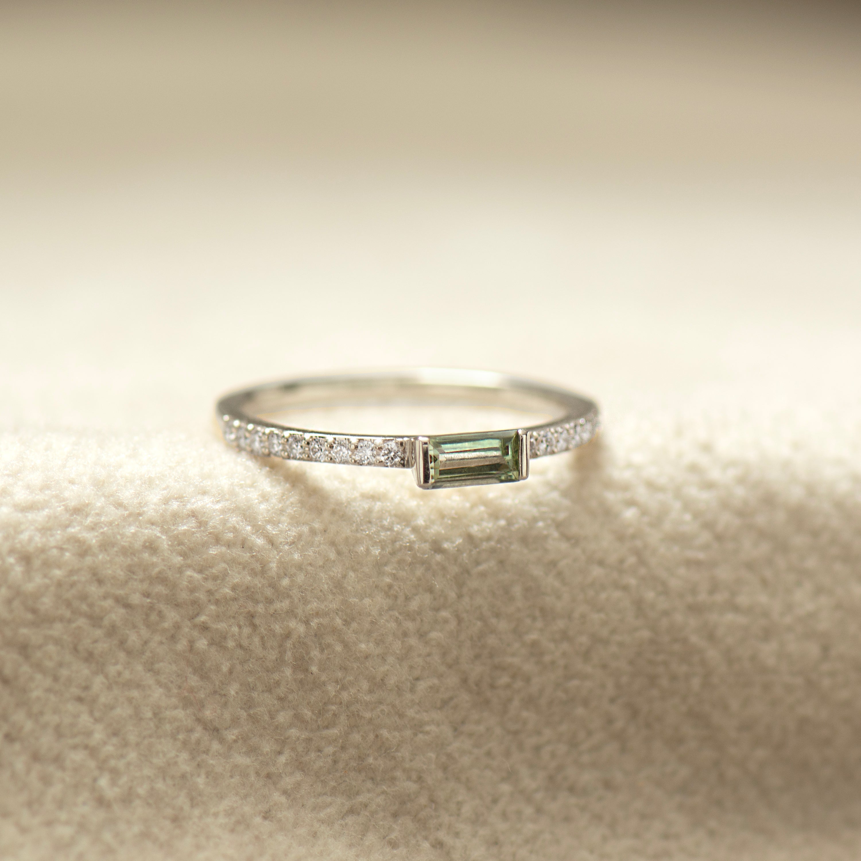 Half Bezel, Baguette Green Sapphire Ring