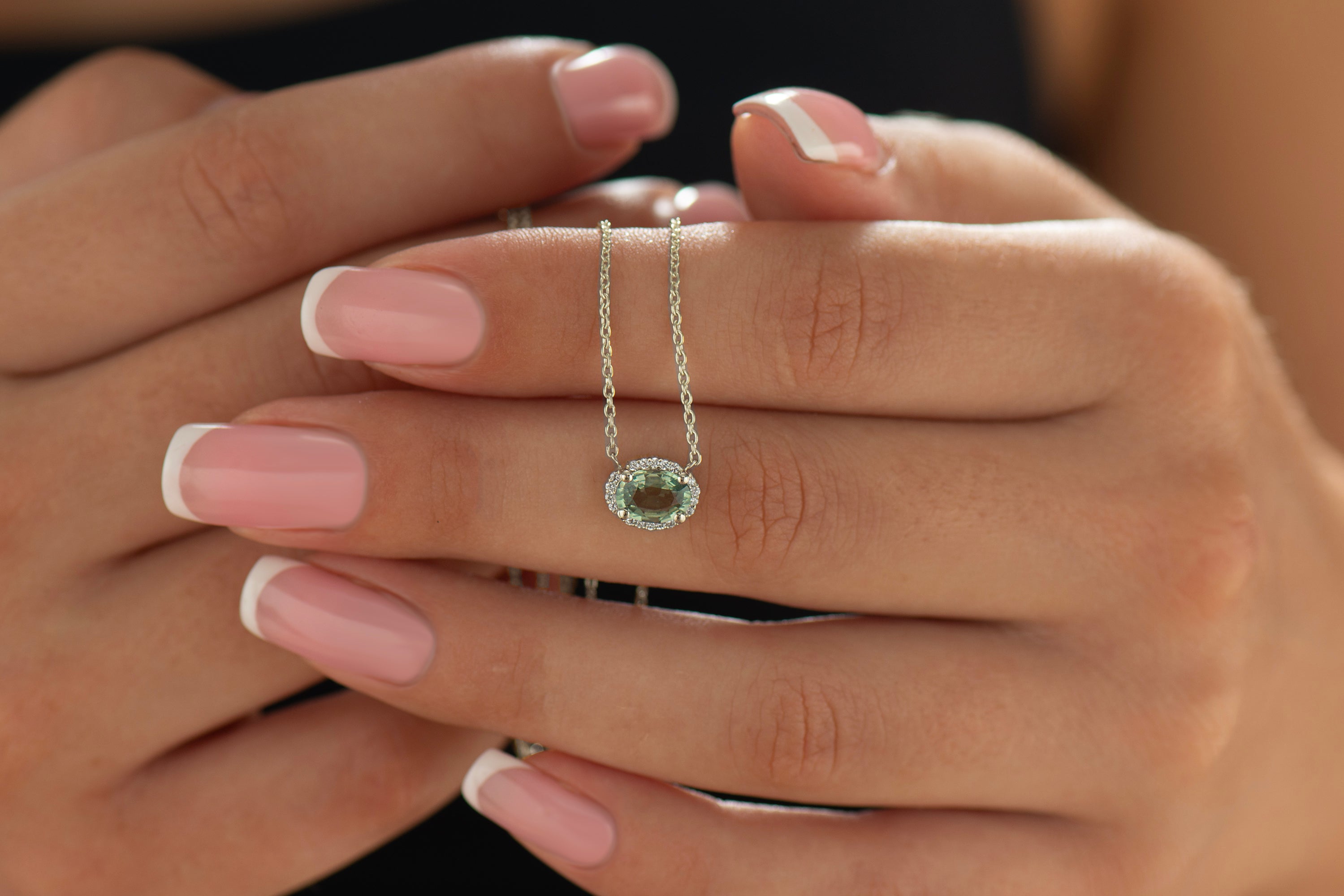 Bubble Halo Green Sapphire Necklace