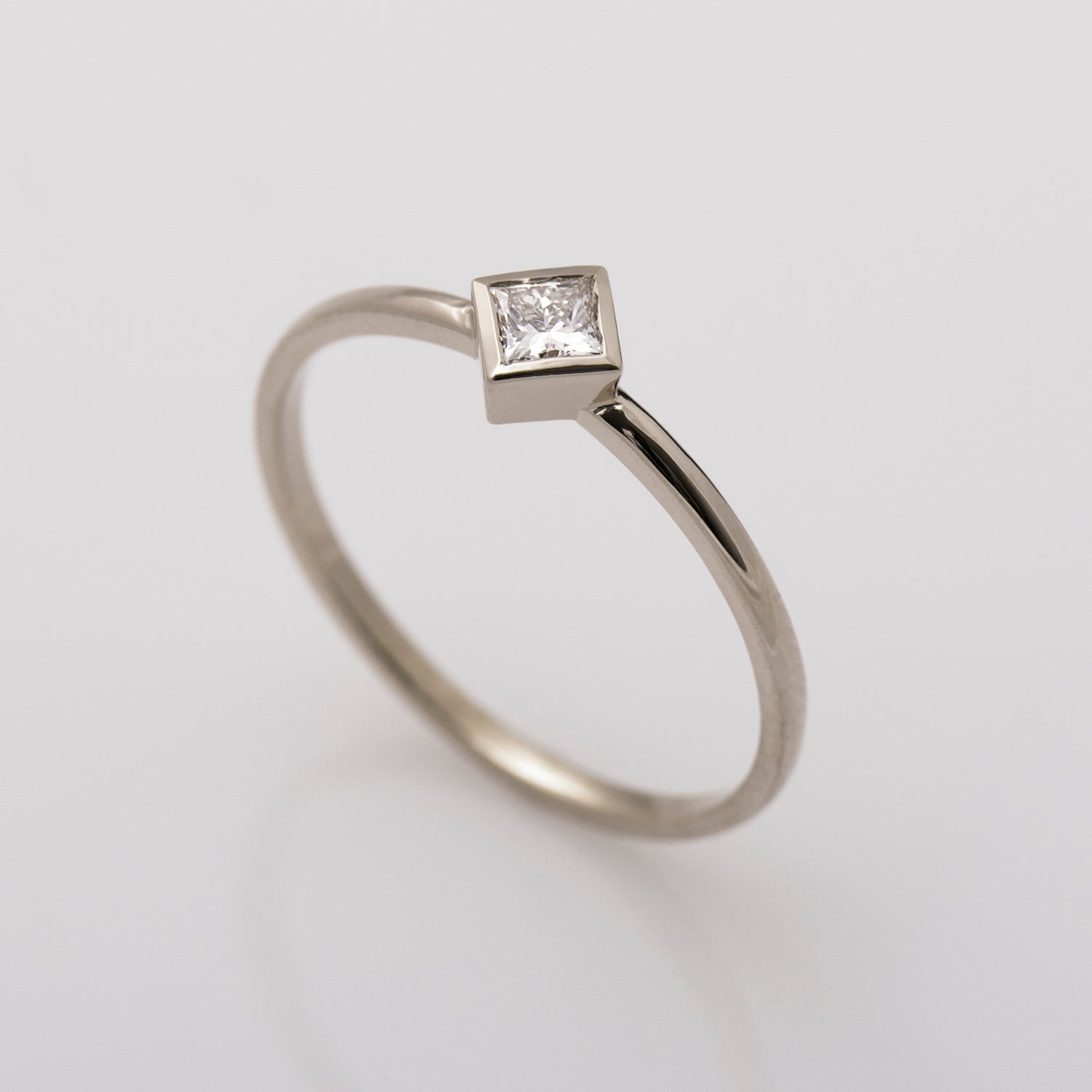 Princess Cut Diamond Ring