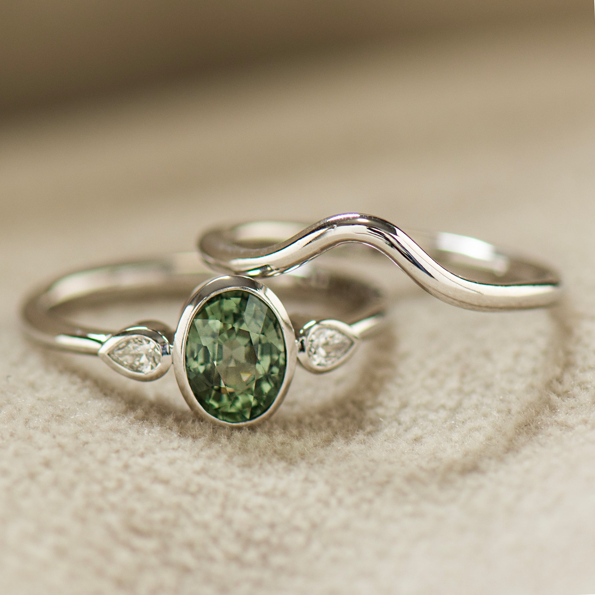 Bezel Green Sapphire Rings Set