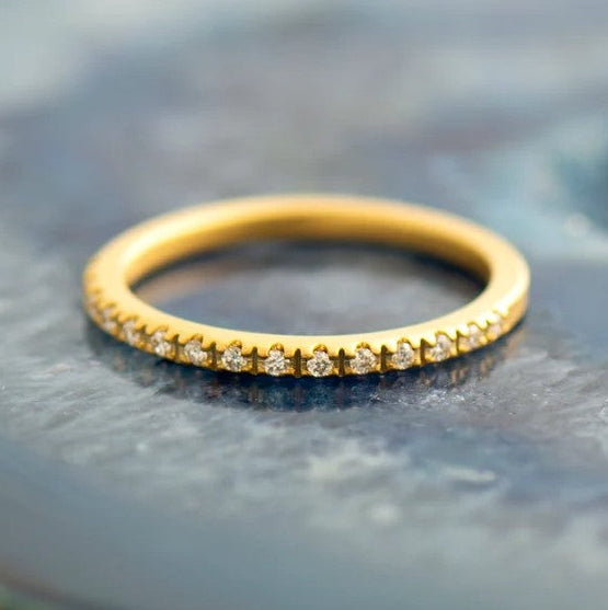 Delicate Boho Diamonds Band