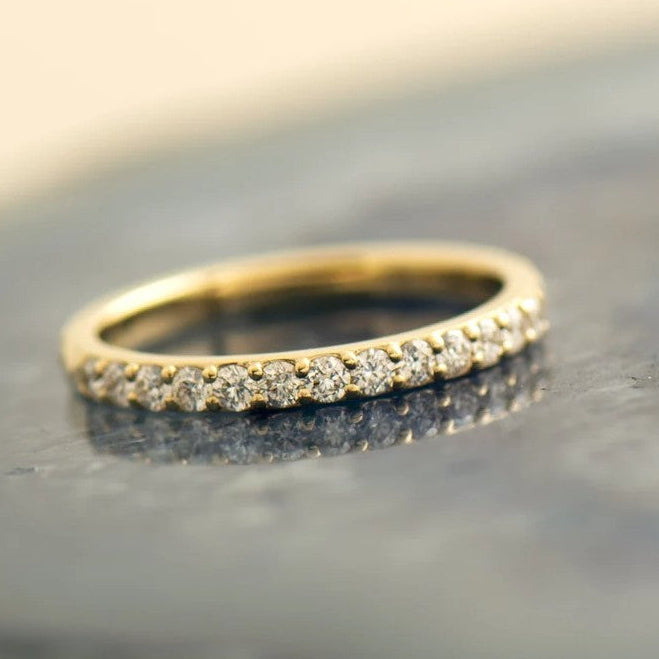 2MM Hammered Pave Diamond Ring
