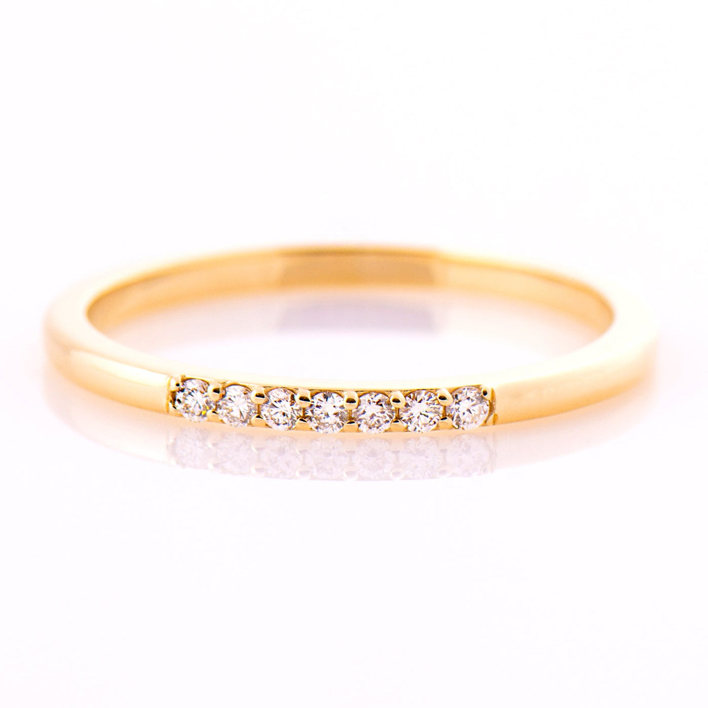 1.5 mm 7 Diamonds Ring