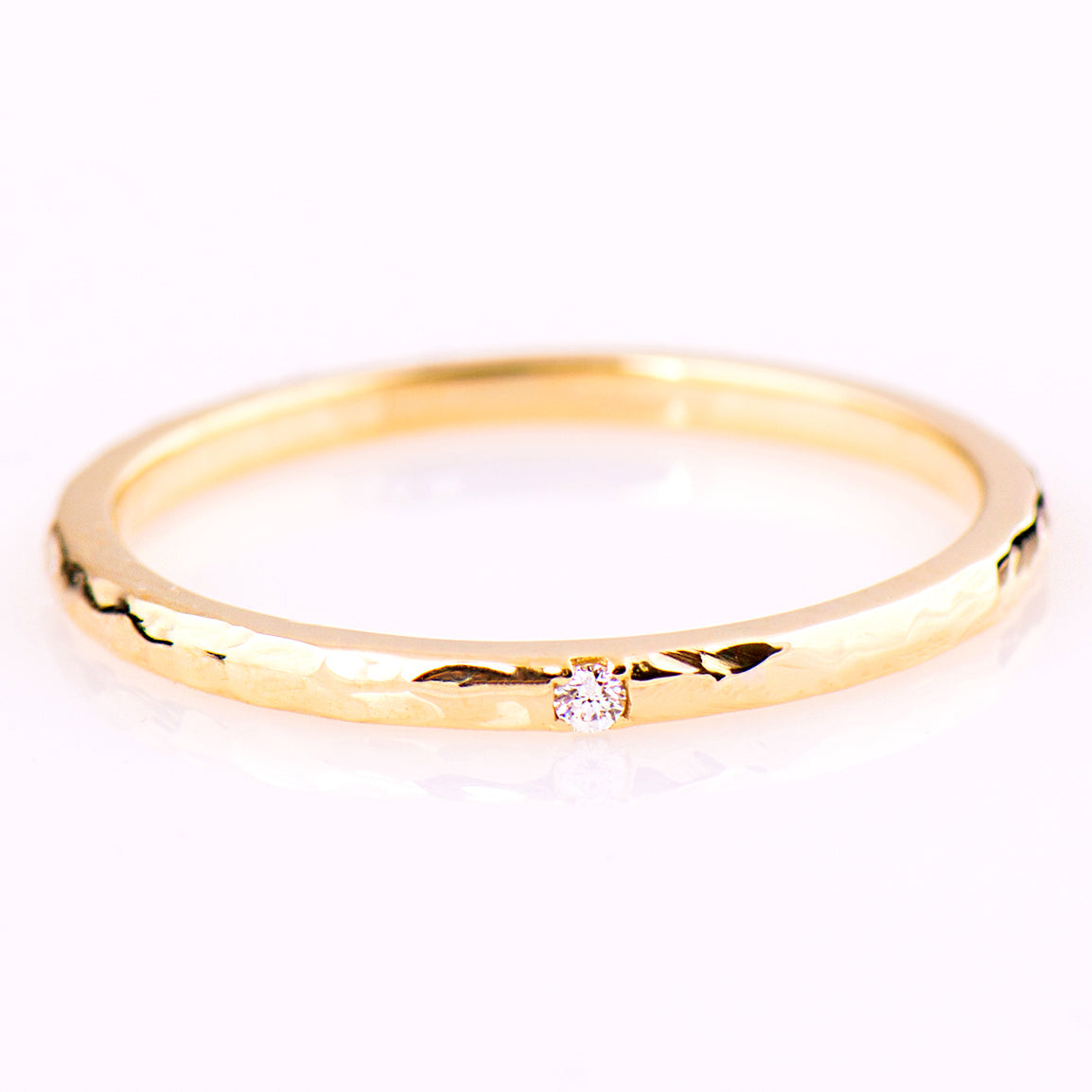 1.5 mm Hammered Single Diamond Ring