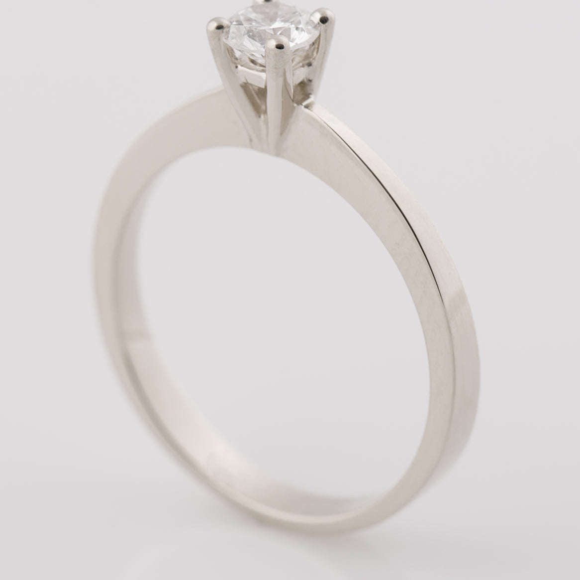 Classic Solitaire ring 1
