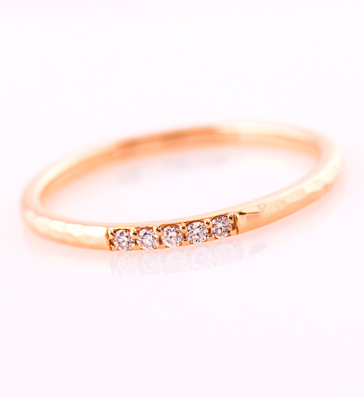 1.5 mm Hammered 5 Diamonds Ring