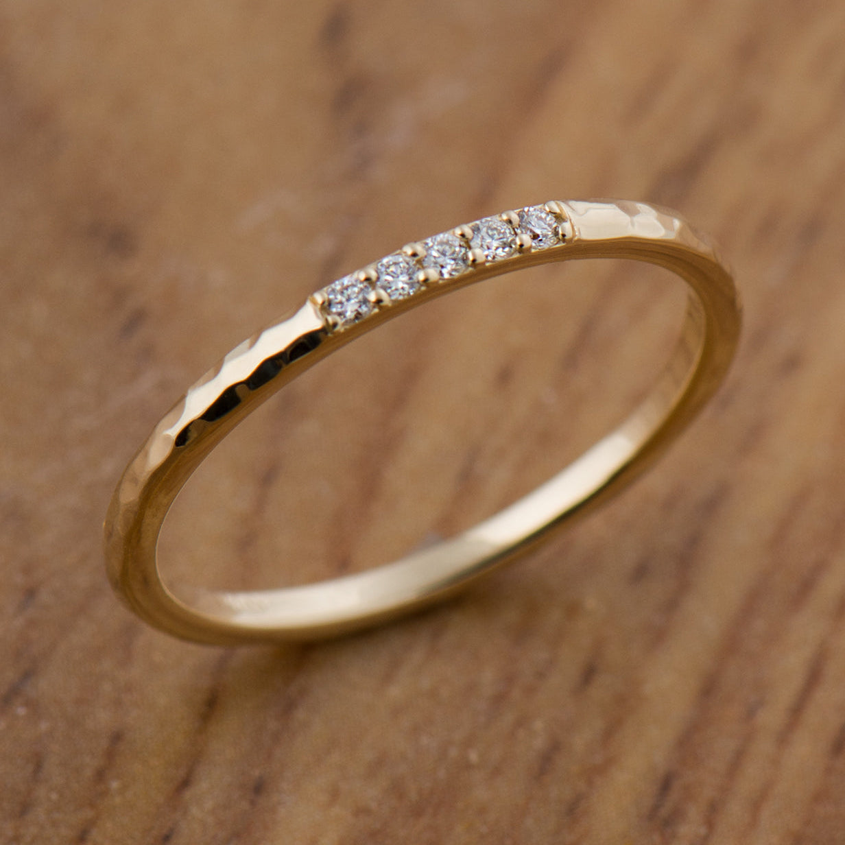 1.5 mm Hammered 5 Diamonds Ring - 14K Yellow Gold