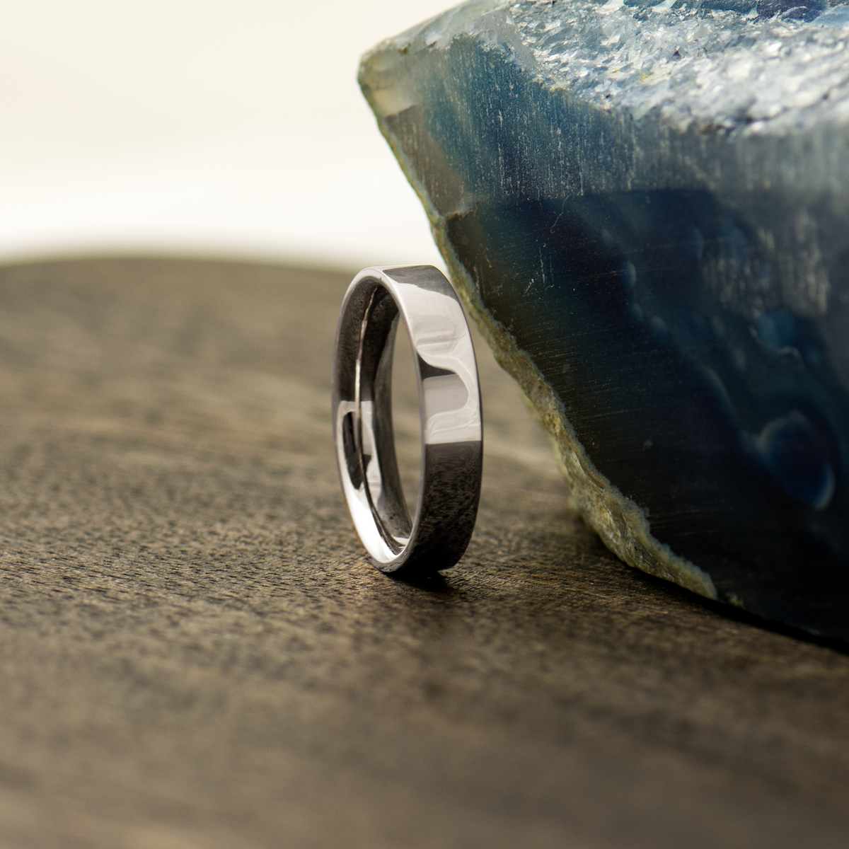 D shape Wedding Ring