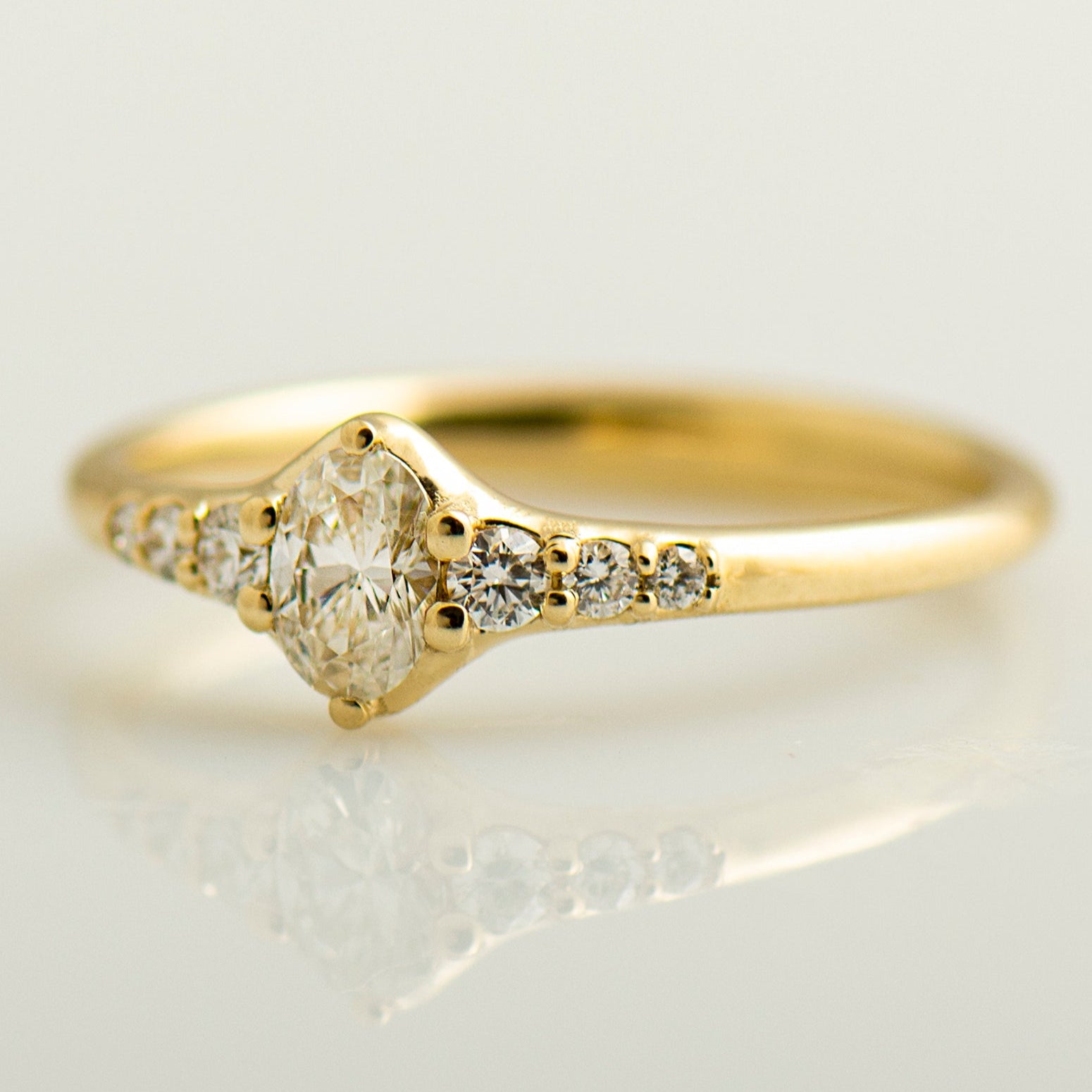 Tapered tiny oval diamond ring - Main Image