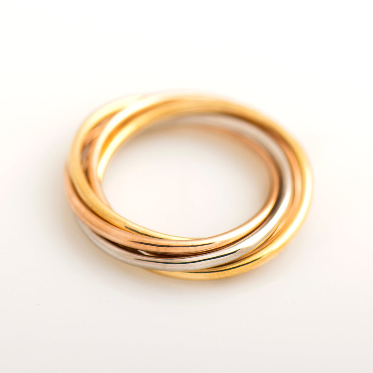 Five Bands Interlocking Ring