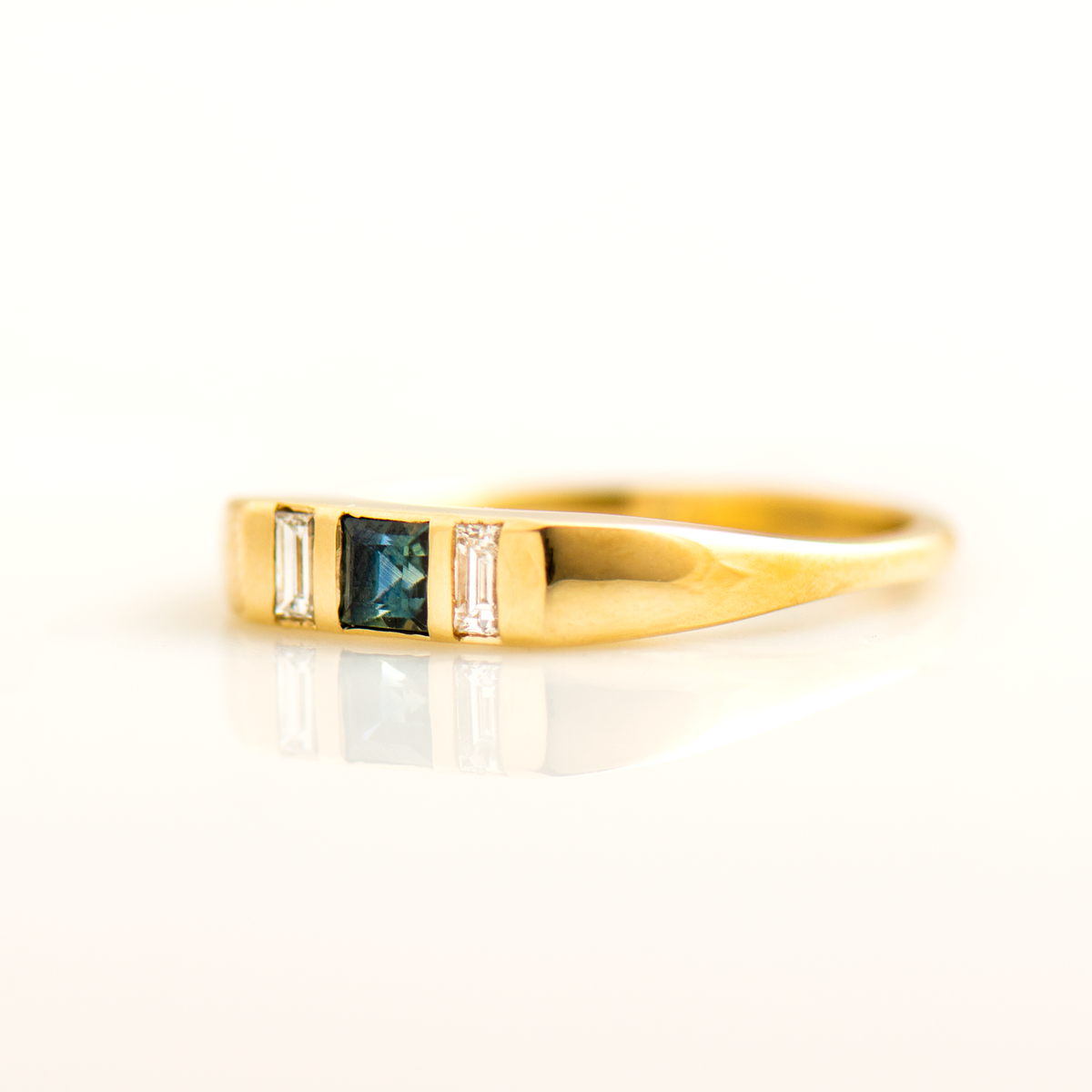 Thin Signet Ring