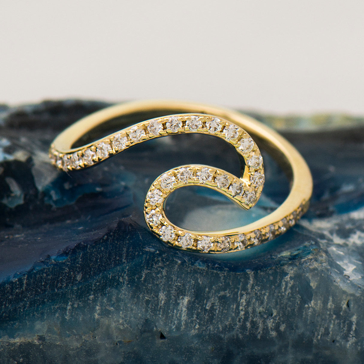 Wave Diamonds Ring - 14K Yellow Gold