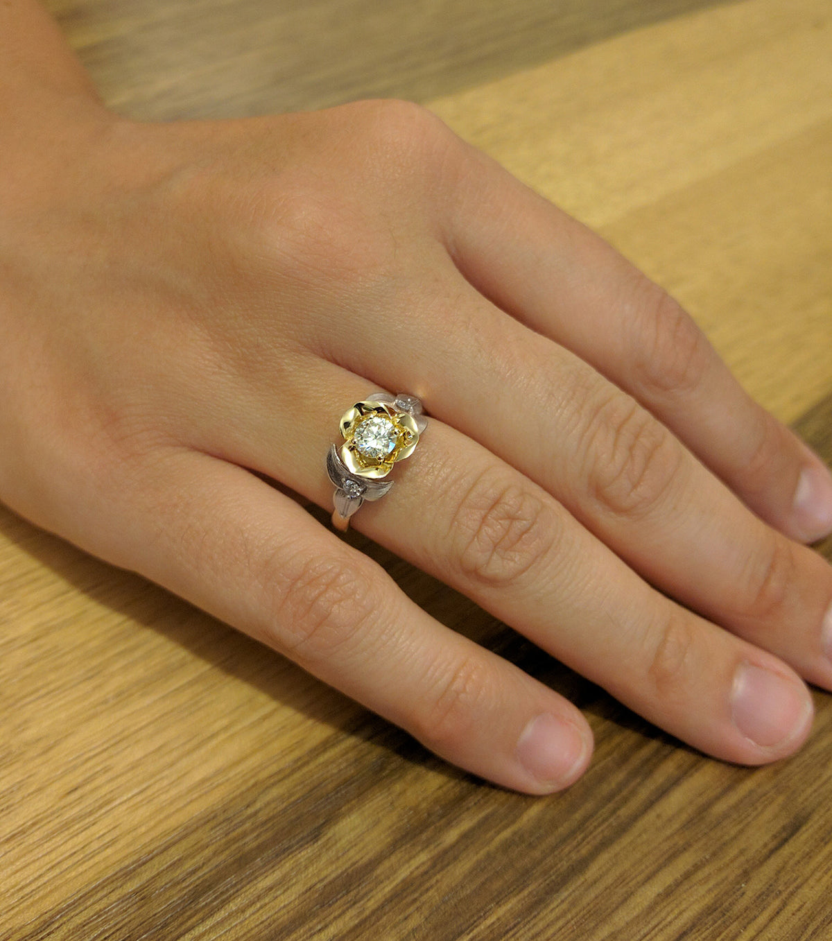 Two Tone Flower And Leaf Ring