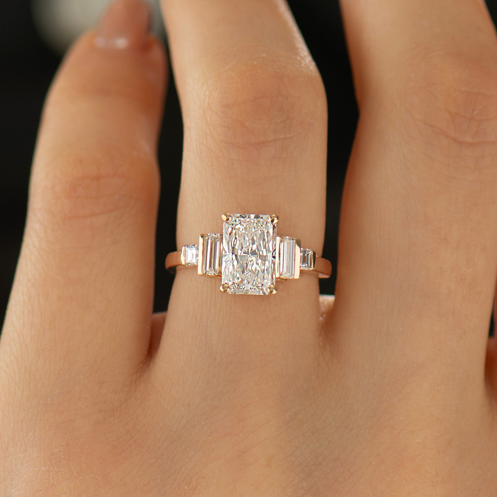 Are Deco Radiant Ring