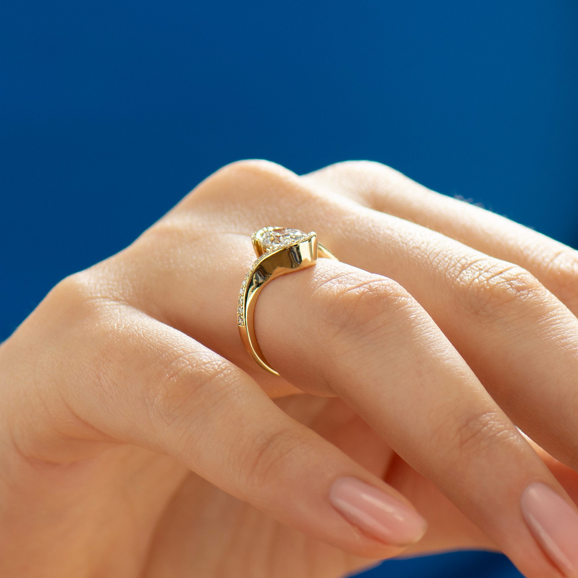 Oval Bypass Lab Diamond Ring