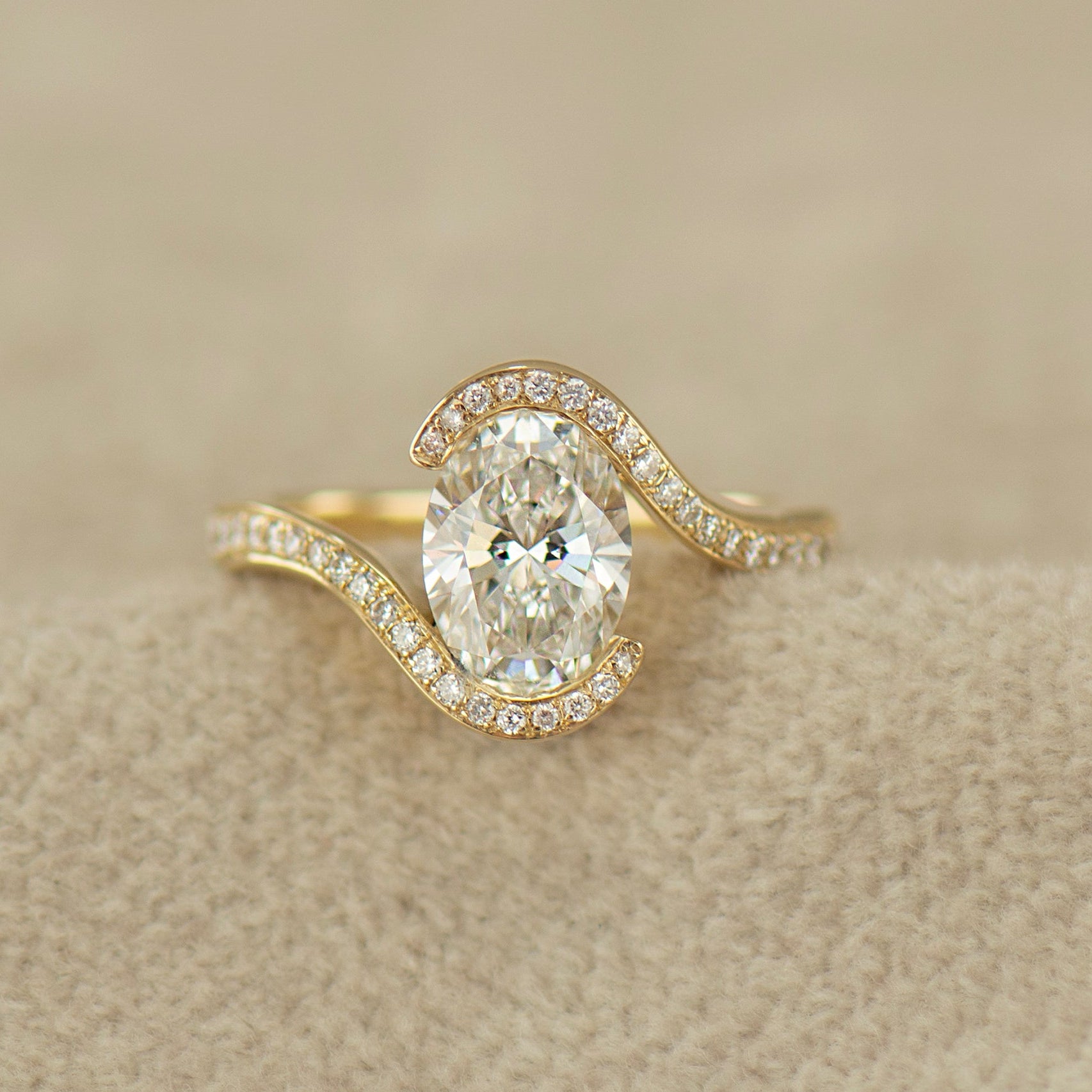 Oval Bypass Lab Diamond Ring