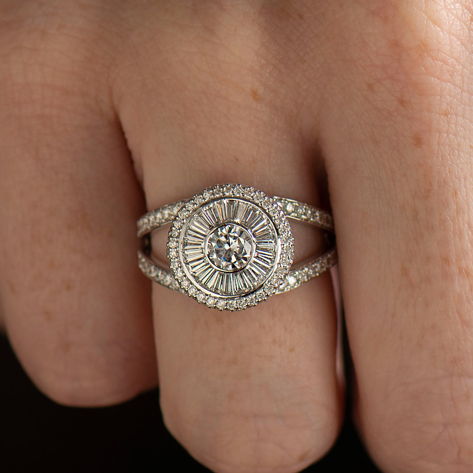 Sun Rays Diamonds Ring