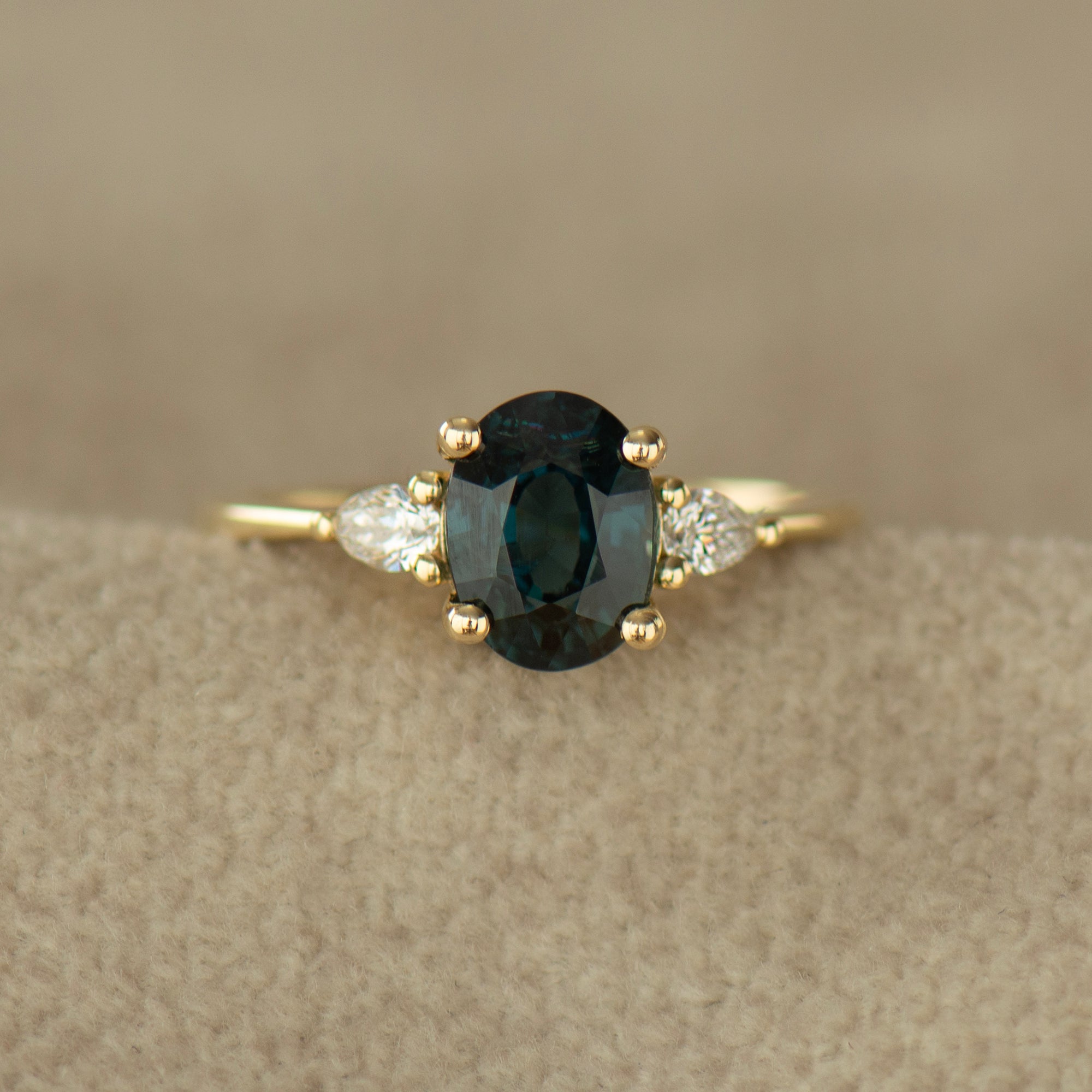 2.13 Carat Dark Teal Sapphire Ring - 14K Yellow Gold
