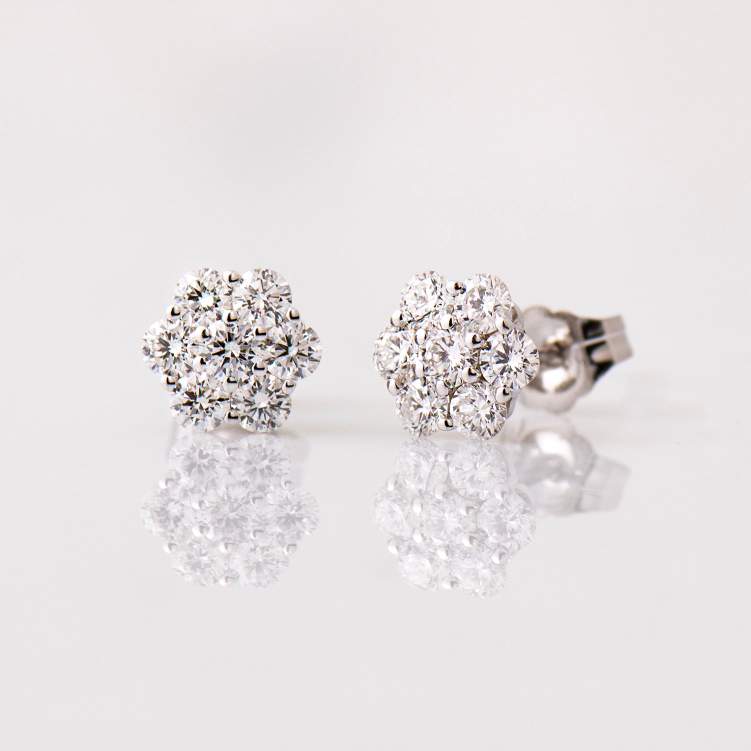 Flower Diamonds Studs