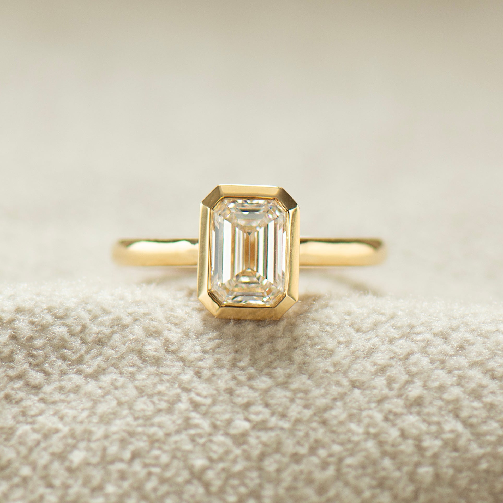 The Emerald Cut Bezel - One Carat