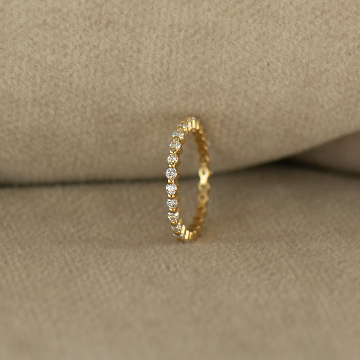 5 US - Eternity Bubble Diamonds Ring - 18K Yellow Gold