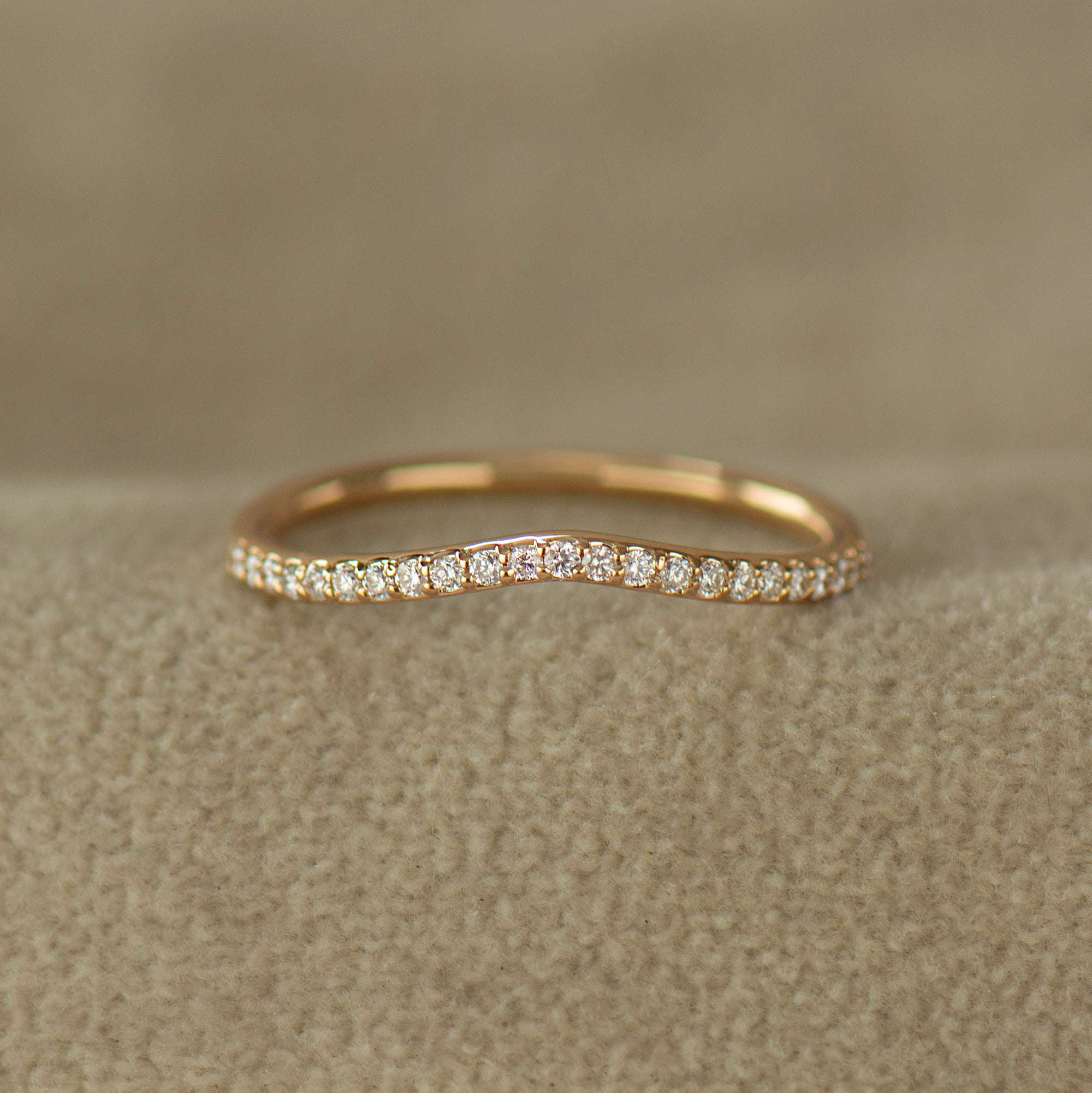 Matching Curved Diamonds Ring