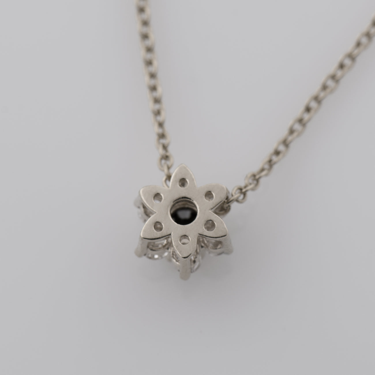 Flower Diamond Necklace