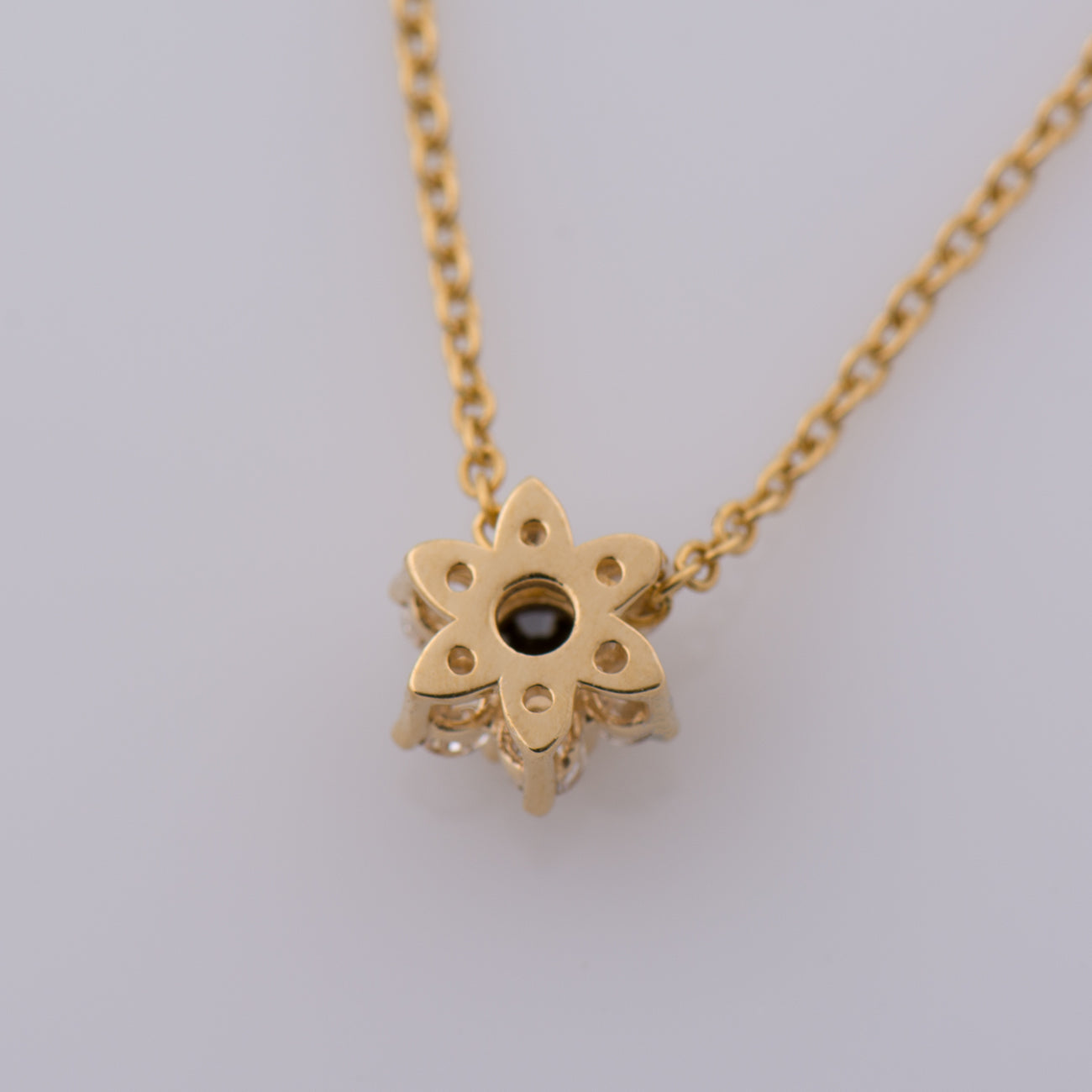 Flower Diamond Necklace