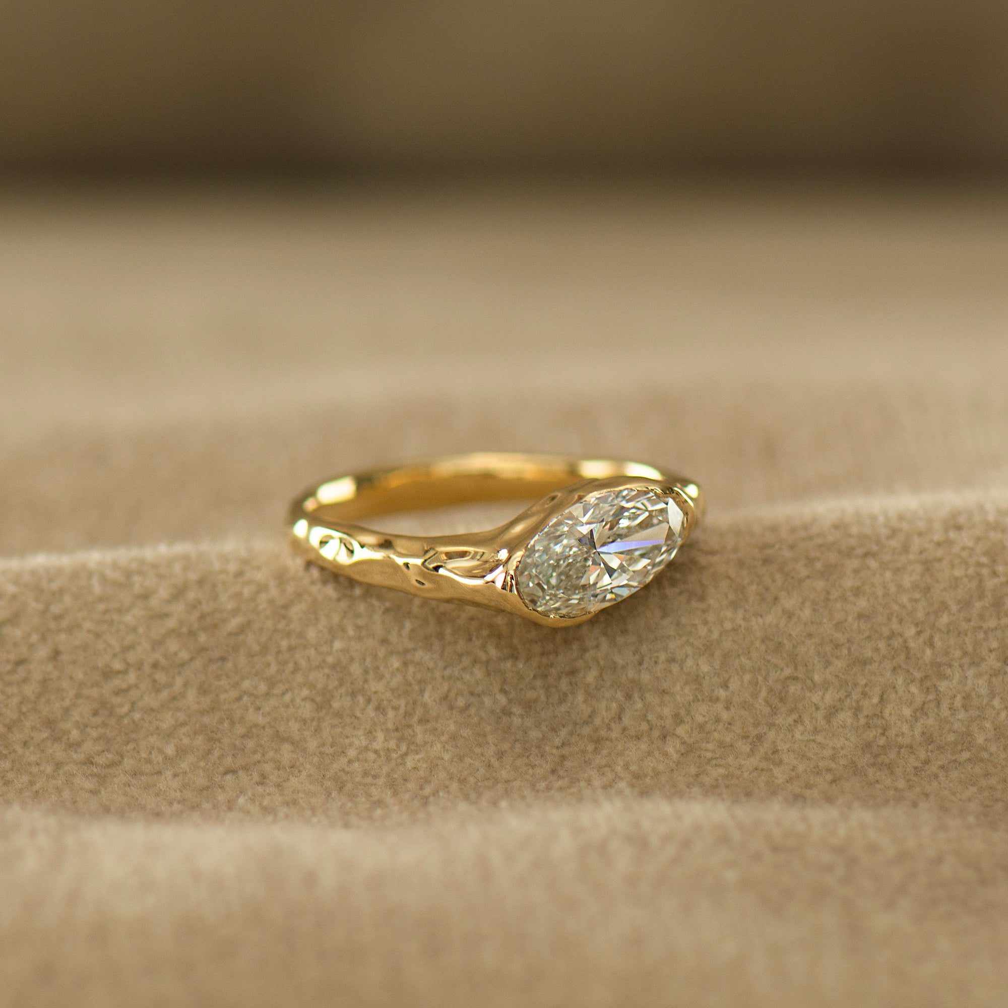 The Sculpted Oval Ring