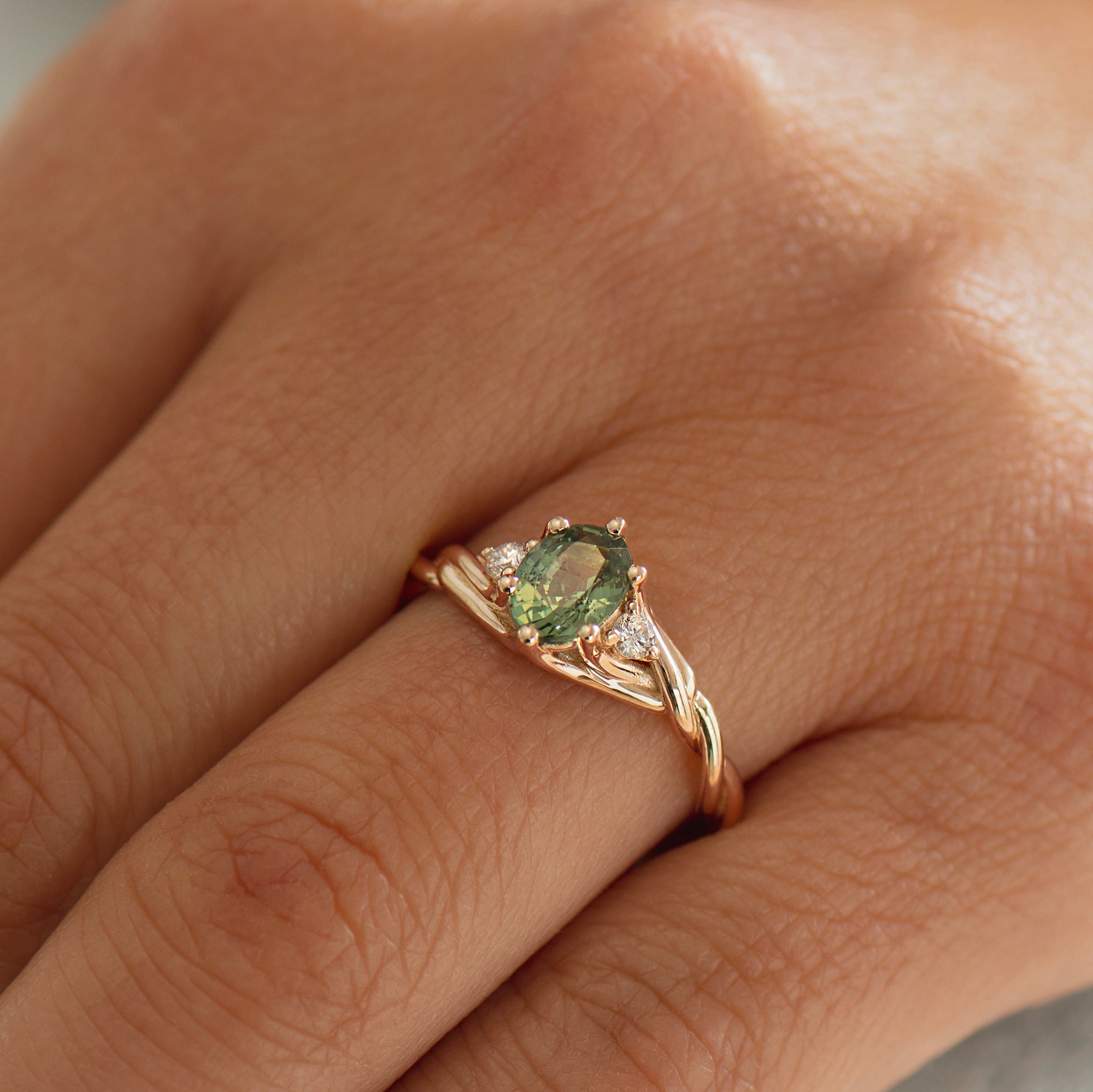 Celtic Knot Green Sapphire Ring - Oval